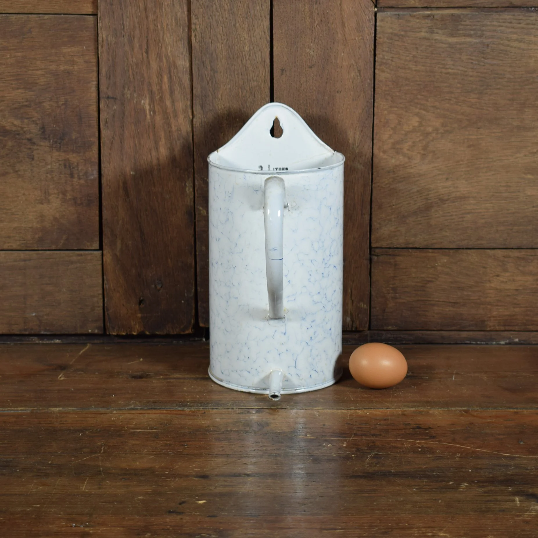 Pot à lavement A 2.jpg