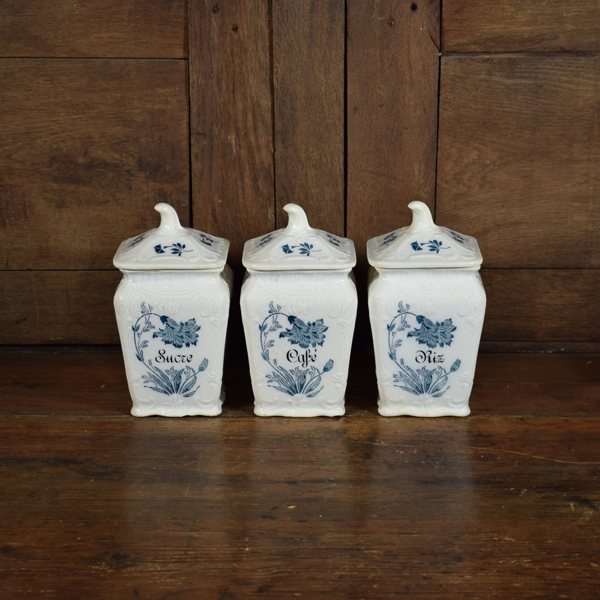 Trois pots à épices 1.jpg