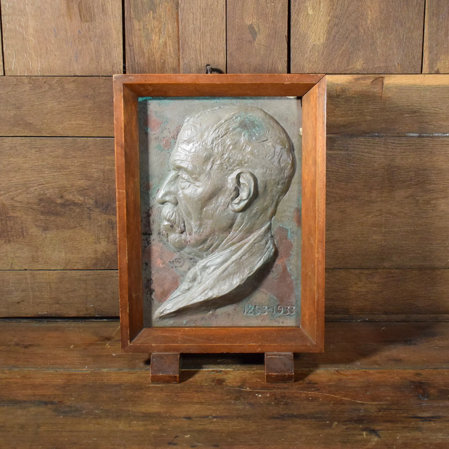 Portrait bas relief 1.1.jpg
