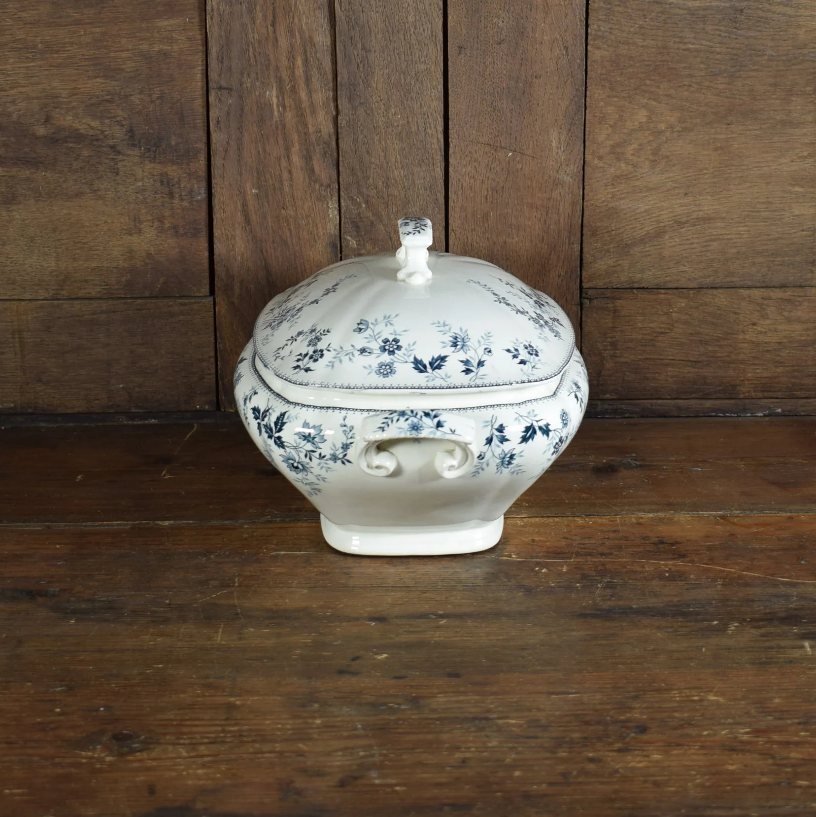 Soupière Dugazon 5.jpg