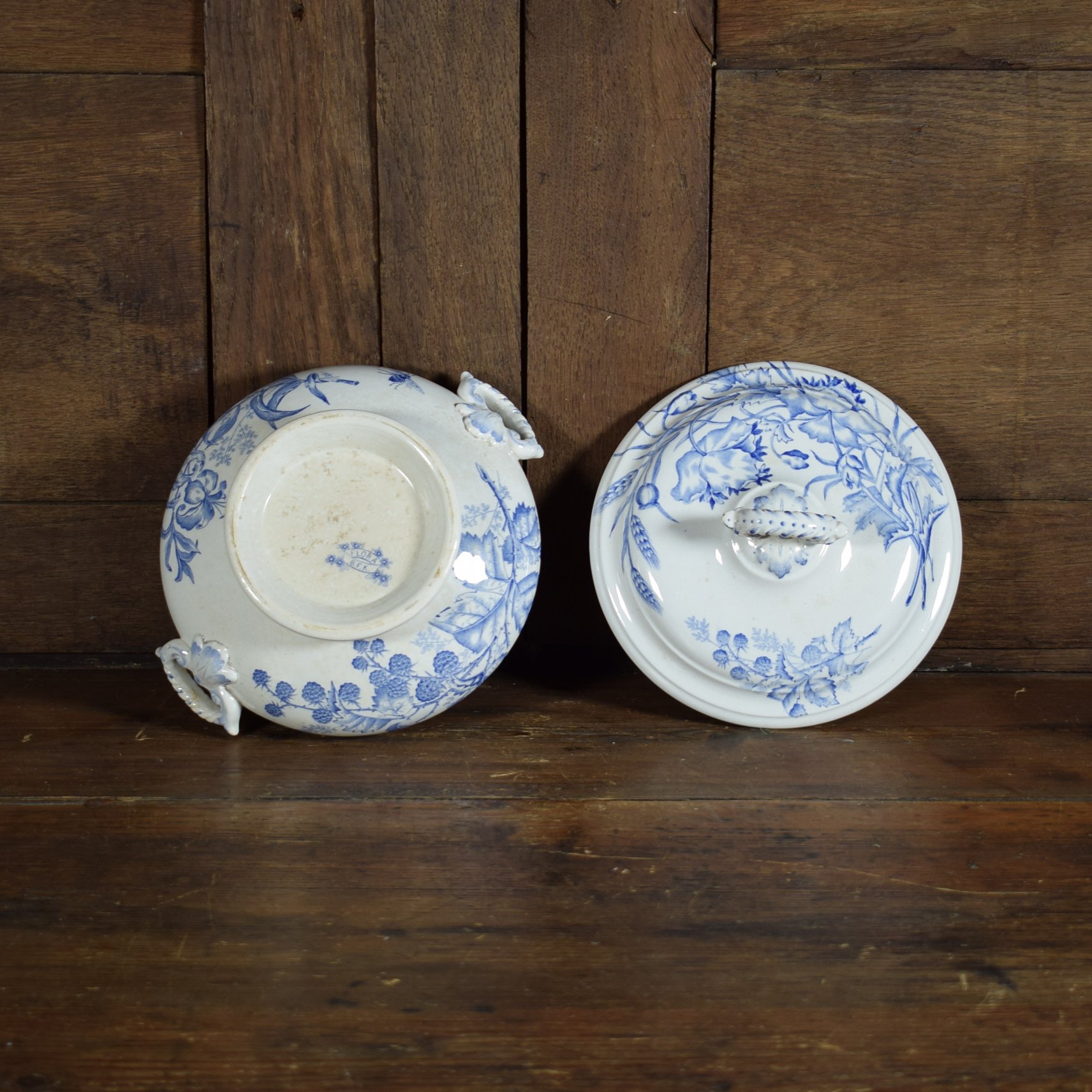 Soupière bleue 7.jpg