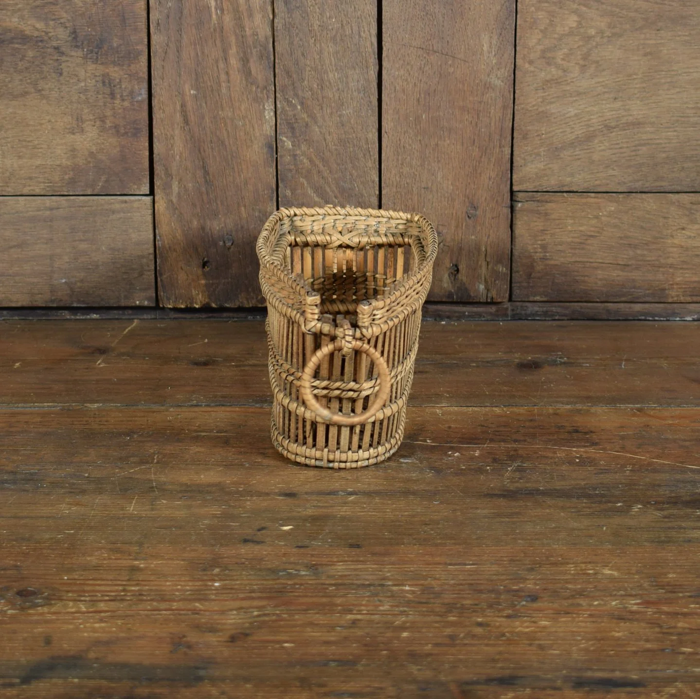 Porte bouteille en osier 3.jpg