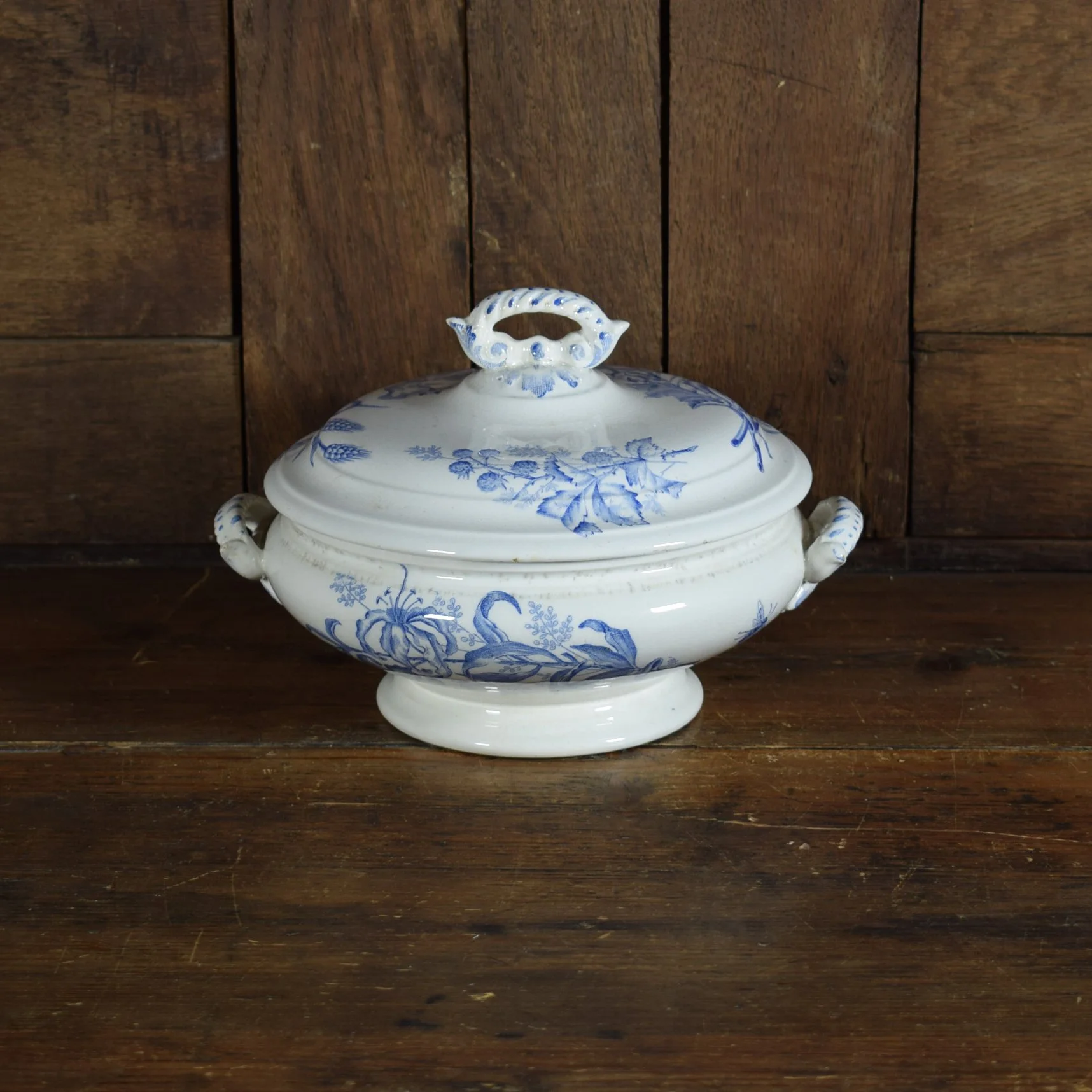 Soupière bleue 4.jpg