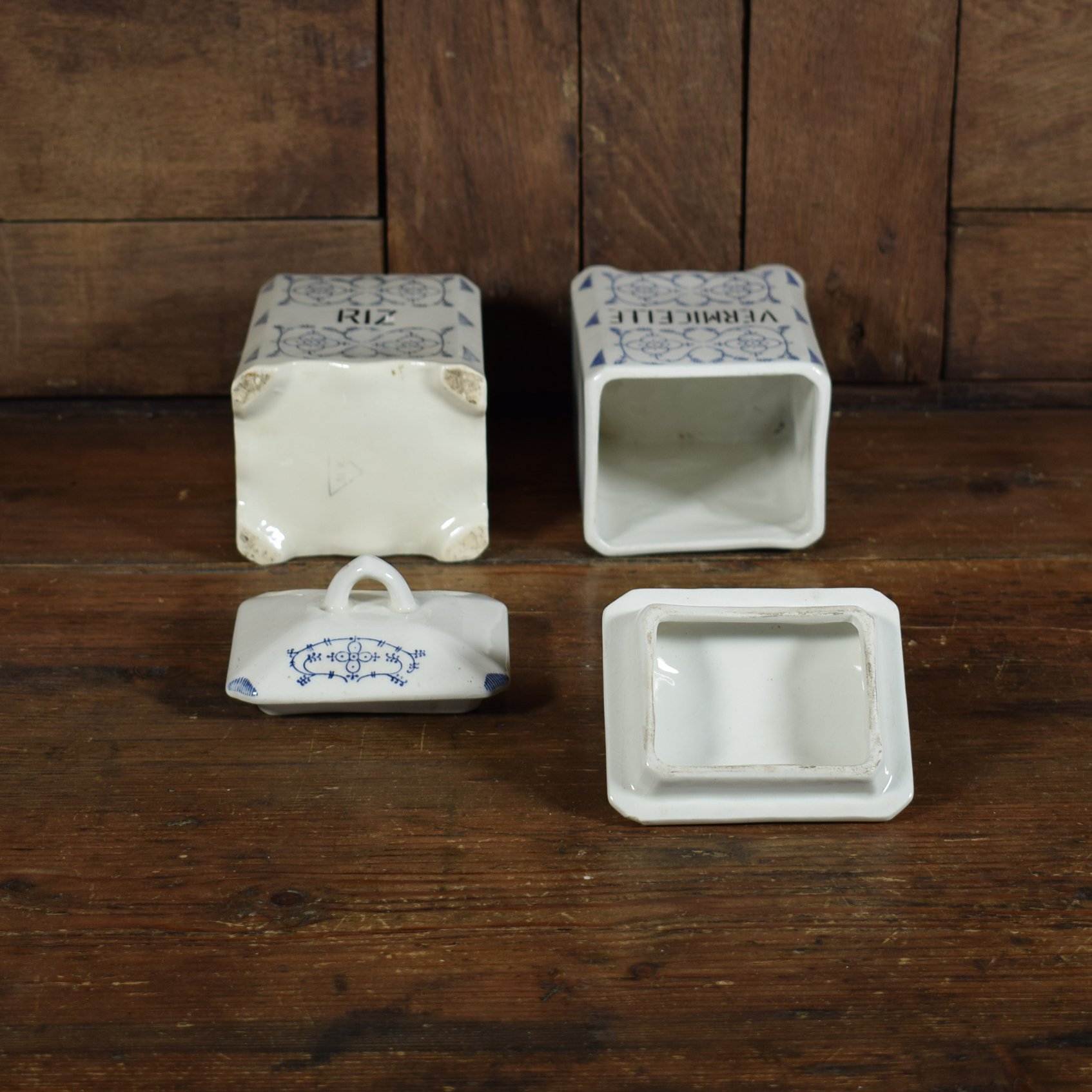 10 pots à épices 6.jpg