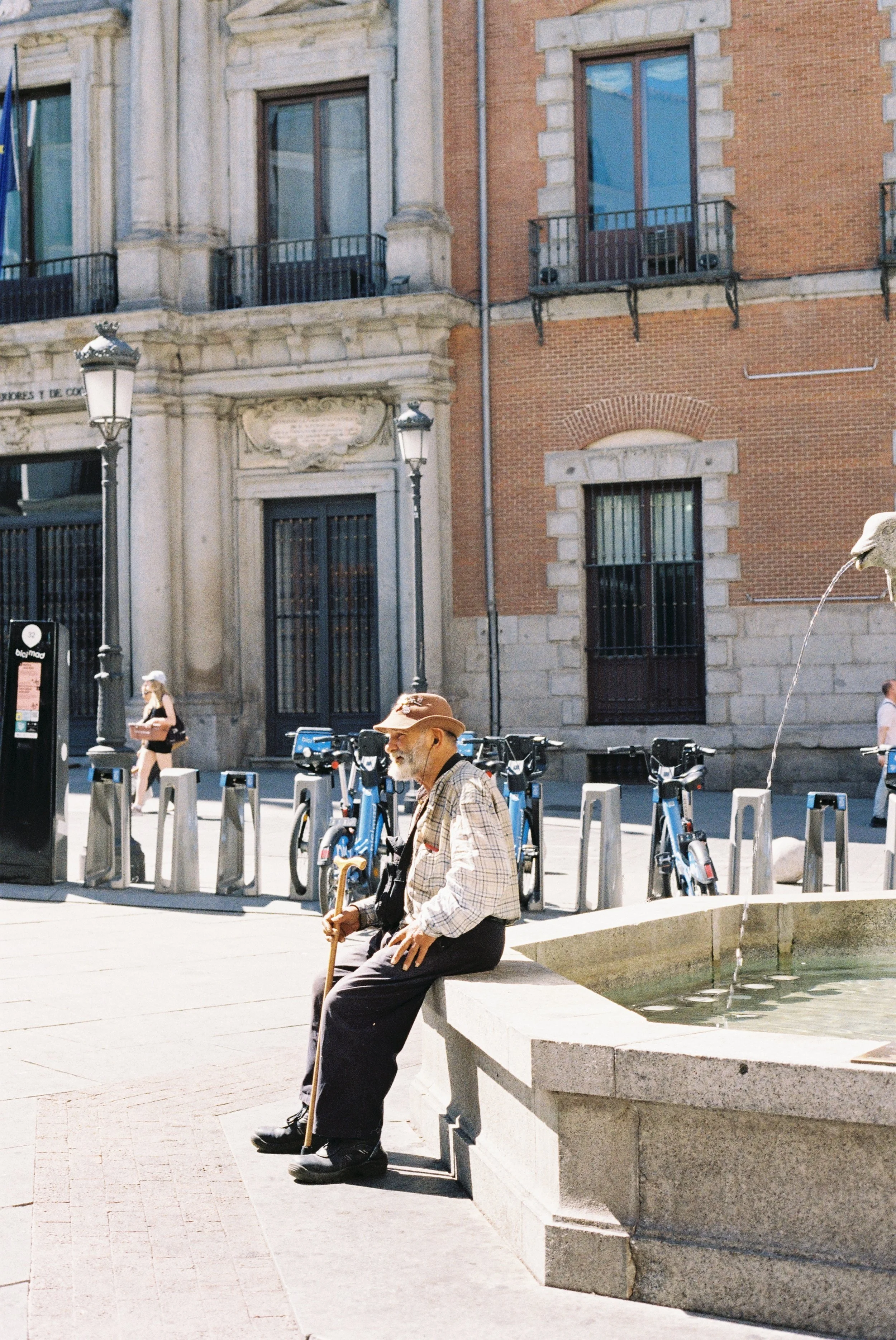 A784141-R1-08-8A.jpg