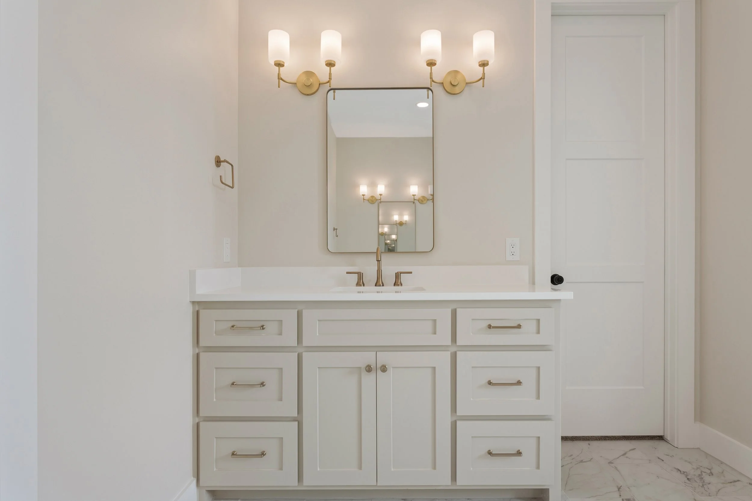 21-942 Fawn Dr (26).jpg