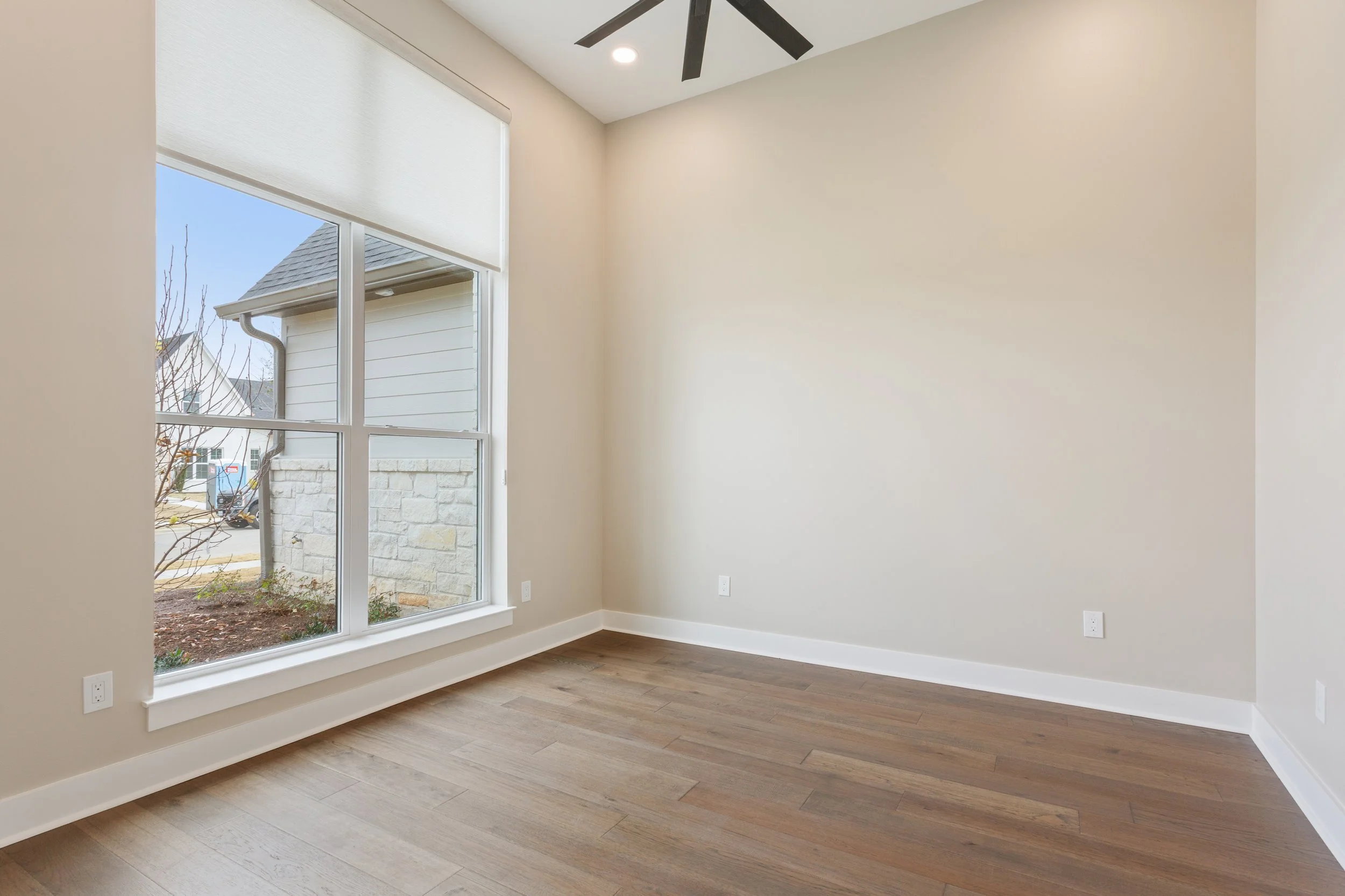 07-942 Fawn Dr (7).jpg