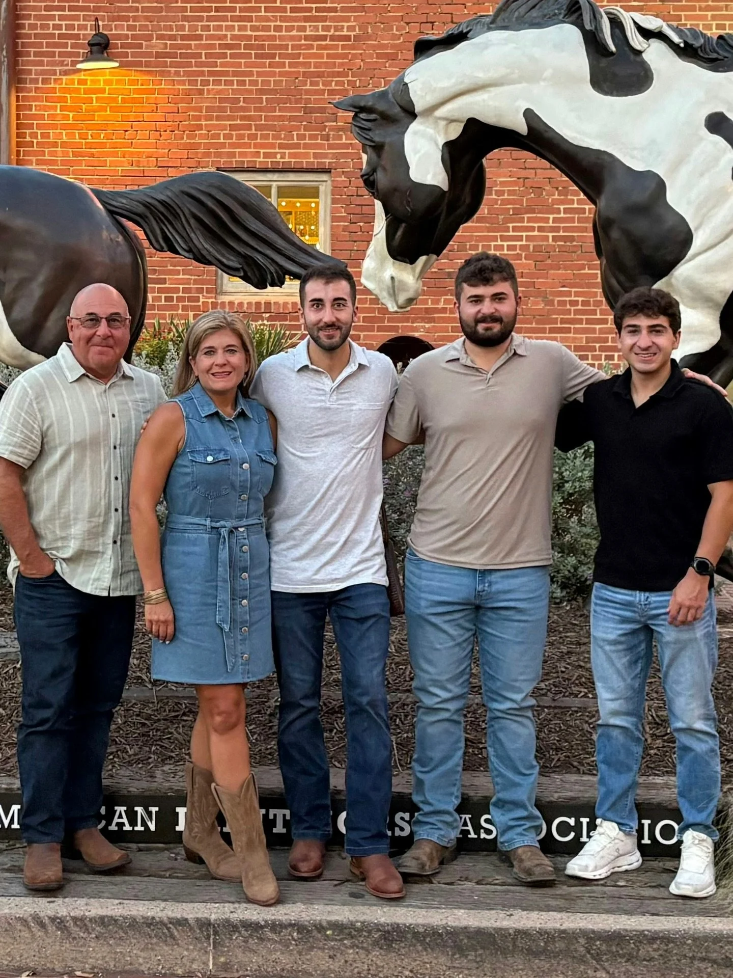 🍁 Happy Thanksgiving from my family to yours! 🧡

Wishing you a day filled with the people you love most, good food, great conversation, and plenty of laughter around the table. Grateful for this community, my clients, and the relationships that mak