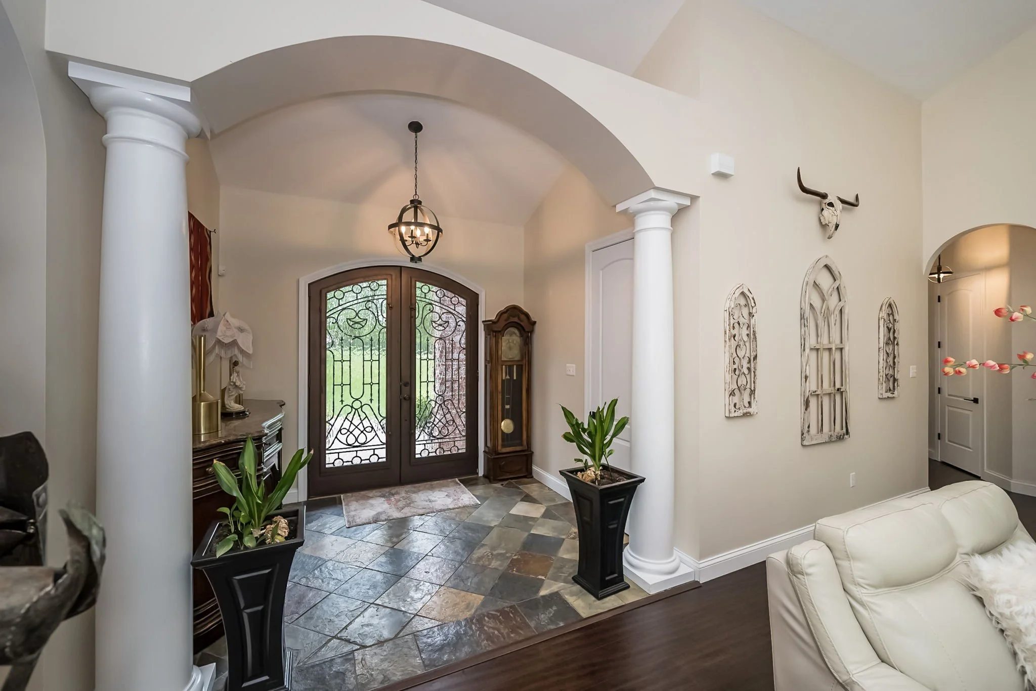 11-web-or-mls-19140 Melrose Rd - S Alu (10 of 79).jpg