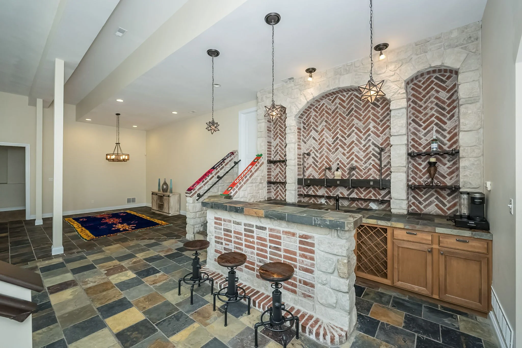 54-web-or-mls-19140 Melrose Rd - S Alu (53 of 79).jpg