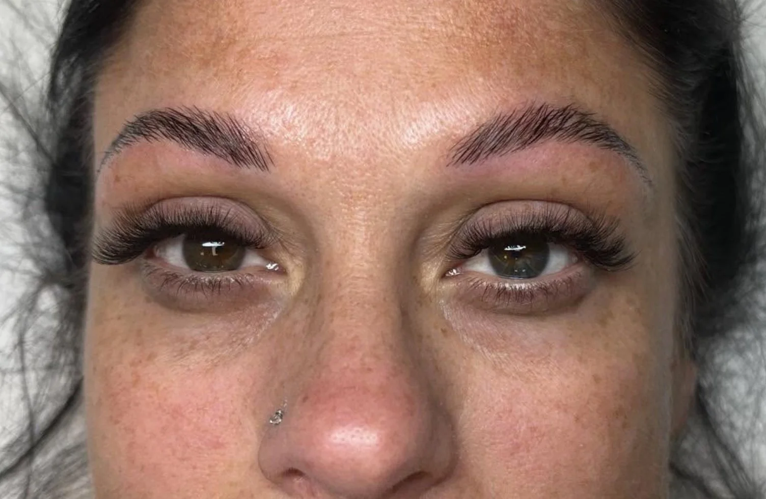 Brow Eyebrow wax brow threading