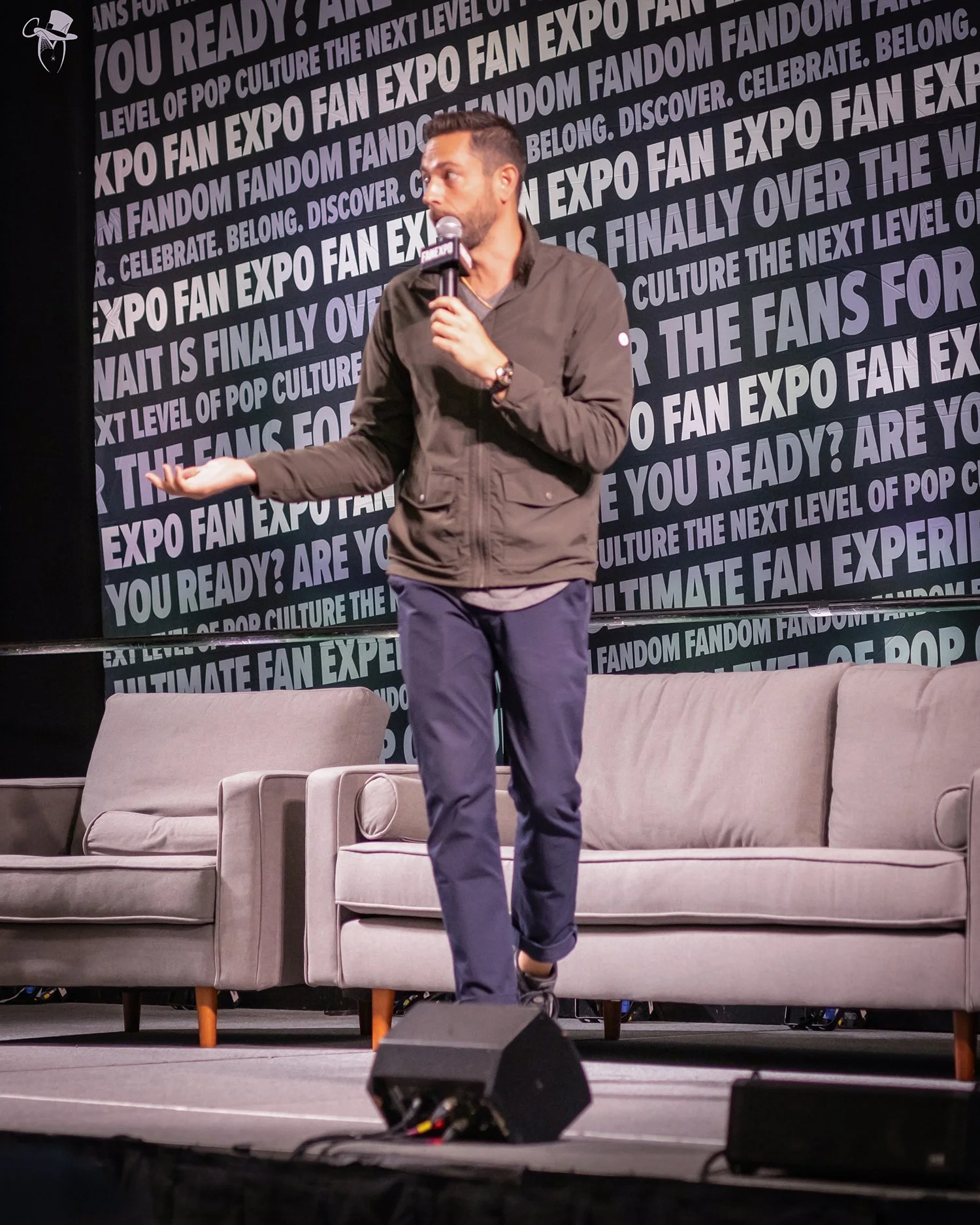 FXB23-Chuck (4).jpg