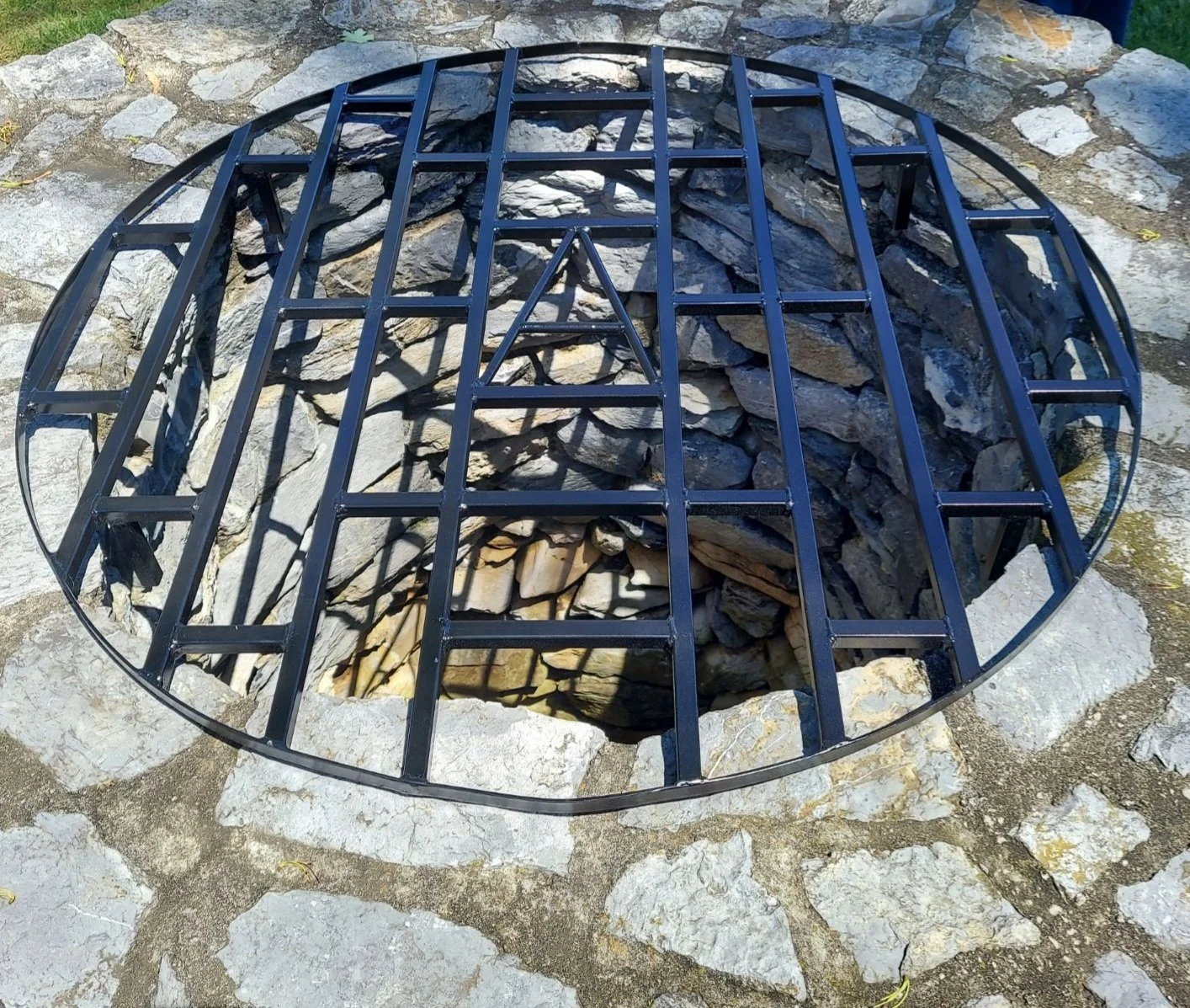 Custom well cover