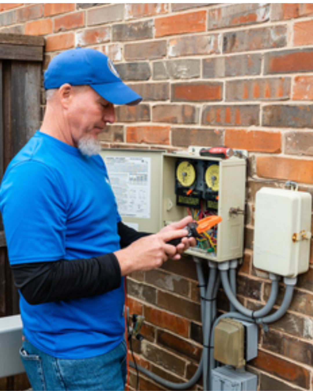 Why Hiring a Licensed &amp; Certified Pool Professional Matters