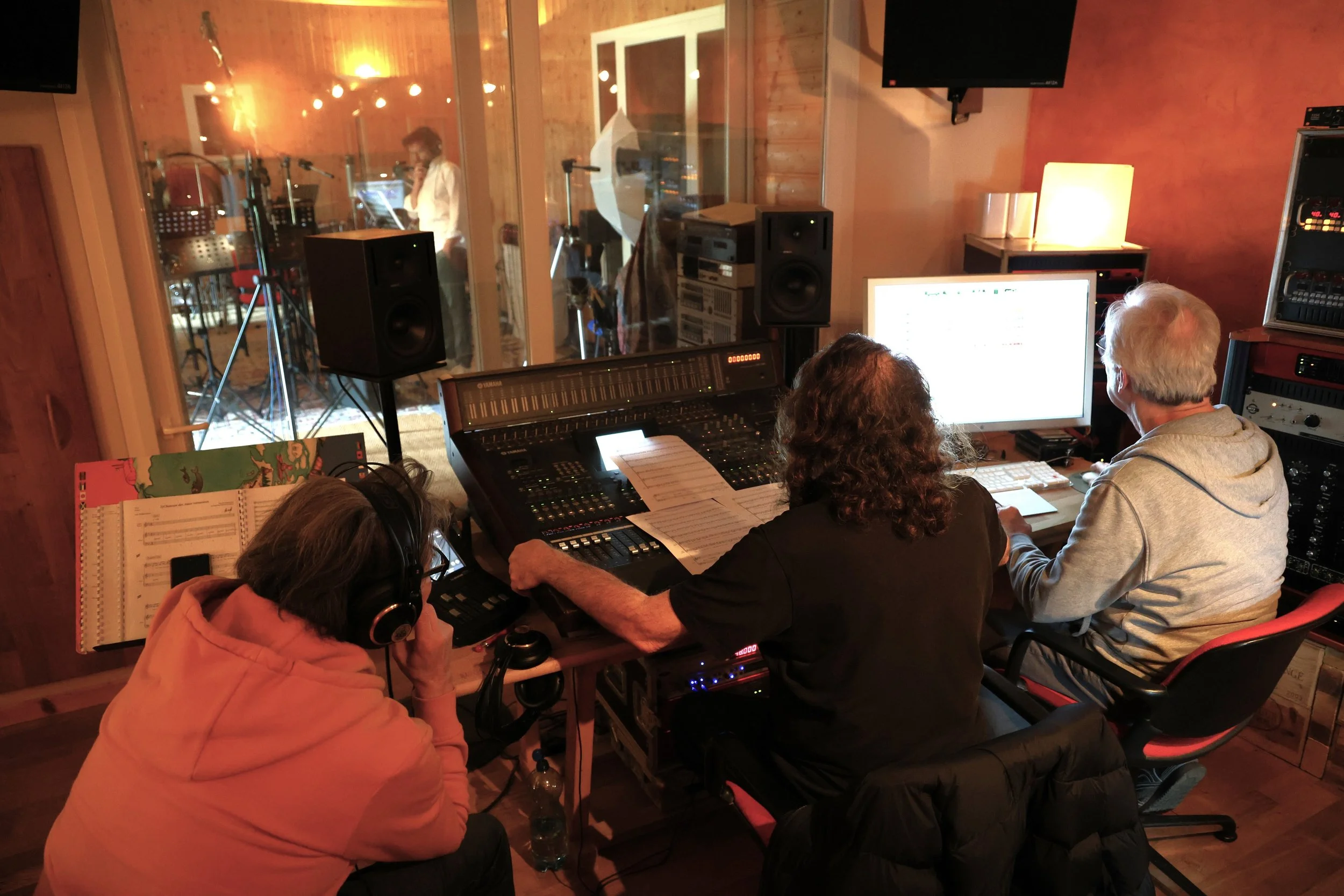 CABINE PASCAL PATRICE DIDIER  HENRI IMG_1680.JPG