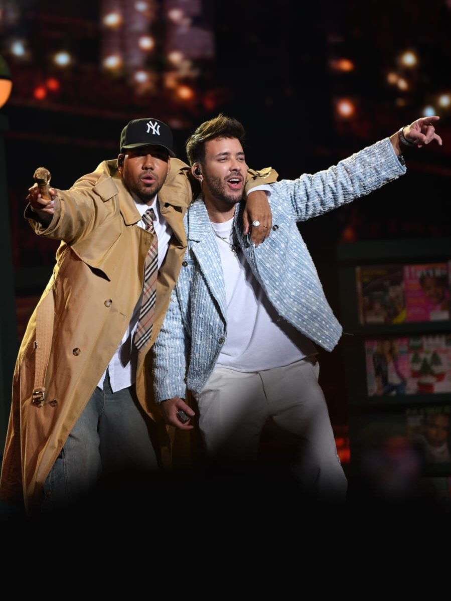 Romeo Santos + Prince Royce = HISTORIA. 🤯🔥

Su primer &aacute;lbum juntos, &ldquo;Better Late Than Never&rdquo;, ya est&aacute; disponible con 13 temas in&eacute;ditos y una bachata m&aacute;s moderna que nunca.

La uni&oacute;n que nadie imagin&oa