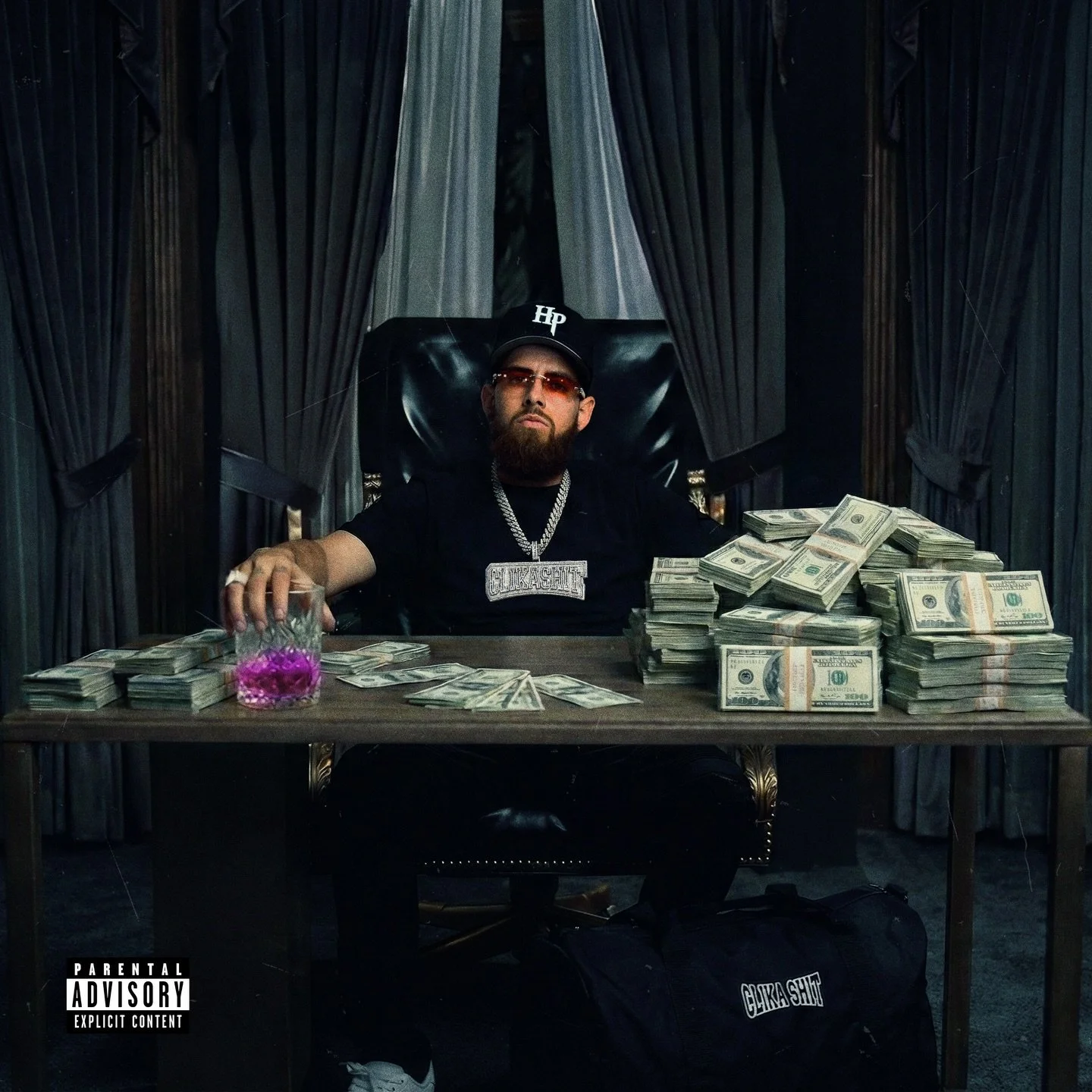 Sony Music Latin Presenta #NewMusicFriday:

💵 Herencia de Patrones &ldquo;El Mundo Es Tuyo&rdquo;
☁️ Raffy &ldquo;La Inquietud&rdquo;
🖤 Manuel Turizo &ldquo;Por Un Pendejo No Se Llora (Salud Mi Reina)&rdquo;
🇵🇷 Pedro  Cap&oacute; &ldquo;Divina (E