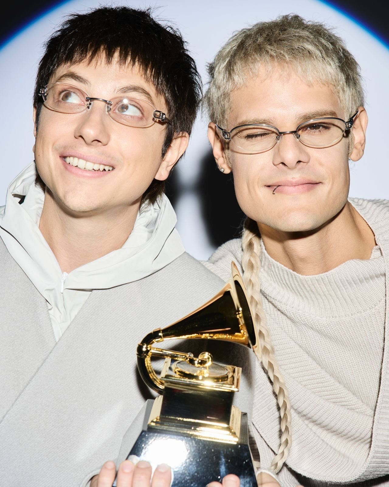 SONY MUSIC LATIN IBERIA felicita a sus artistas ganadores en la 68&ordf; edici&oacute;n de los GRAMMY&reg;.

Celebrando a CA7RIEL &amp; Paco Amoroso, Caetano Veloso, Gloria Estefan y Natalia Lafourcade, reconocidos por su excelencia art&iacute;stica 