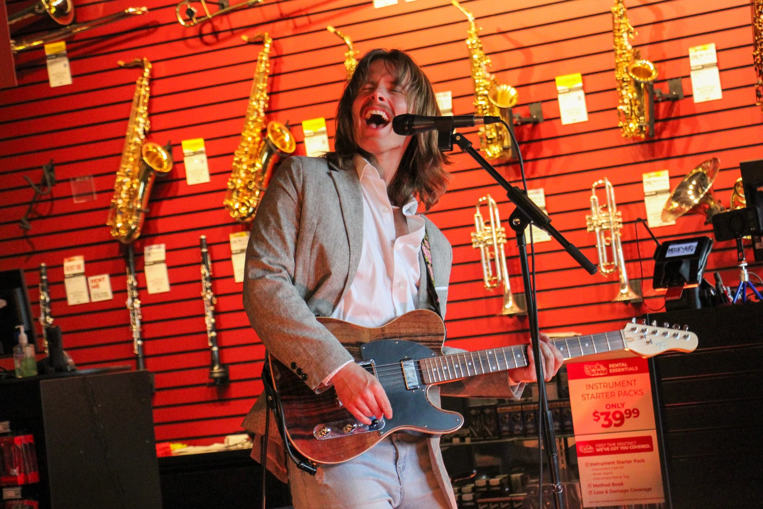 Danny Laredo Band-02.jpg