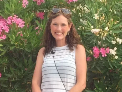 Lori Ellis photo.webp