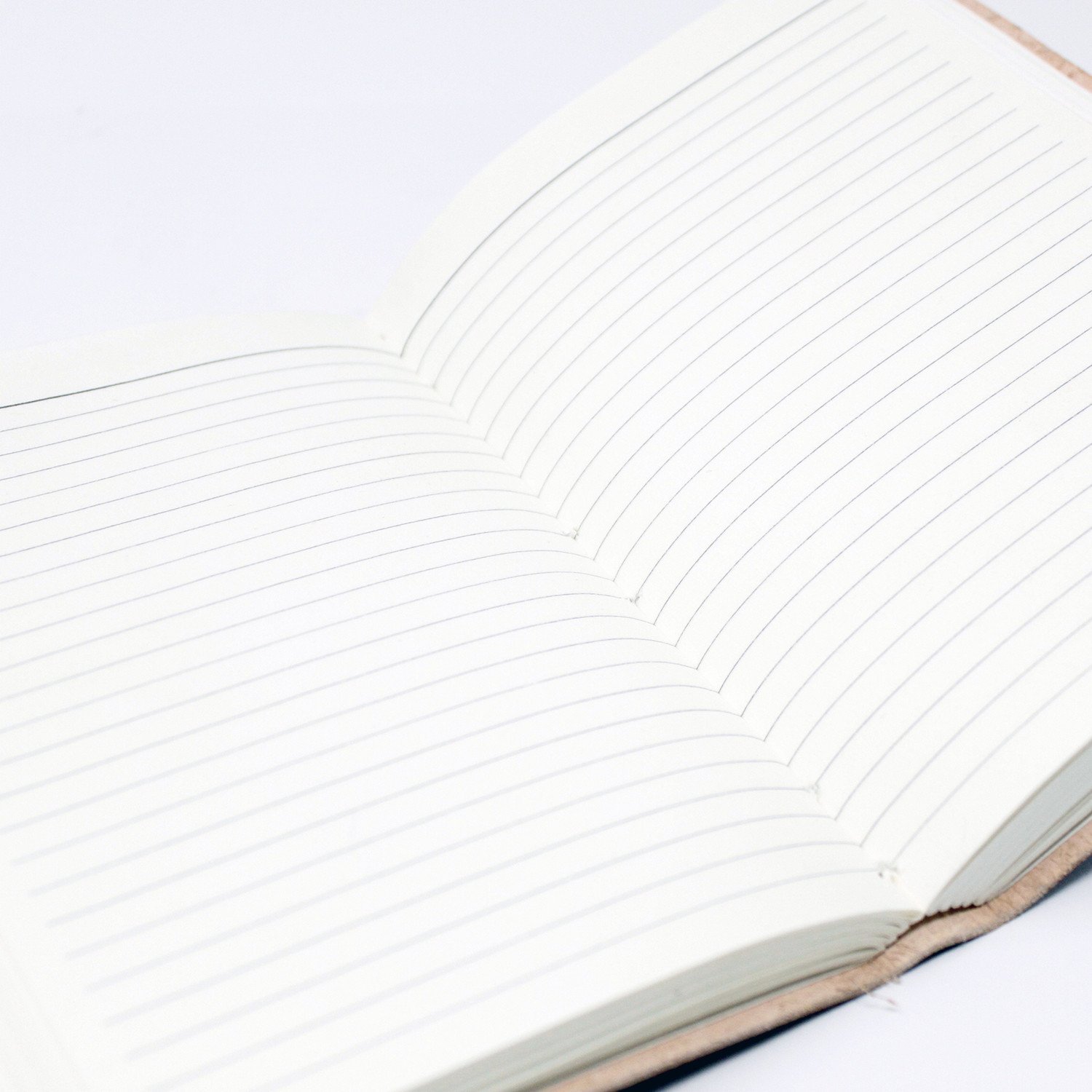 Cuaderno de cuero Piedra 1.jpeg