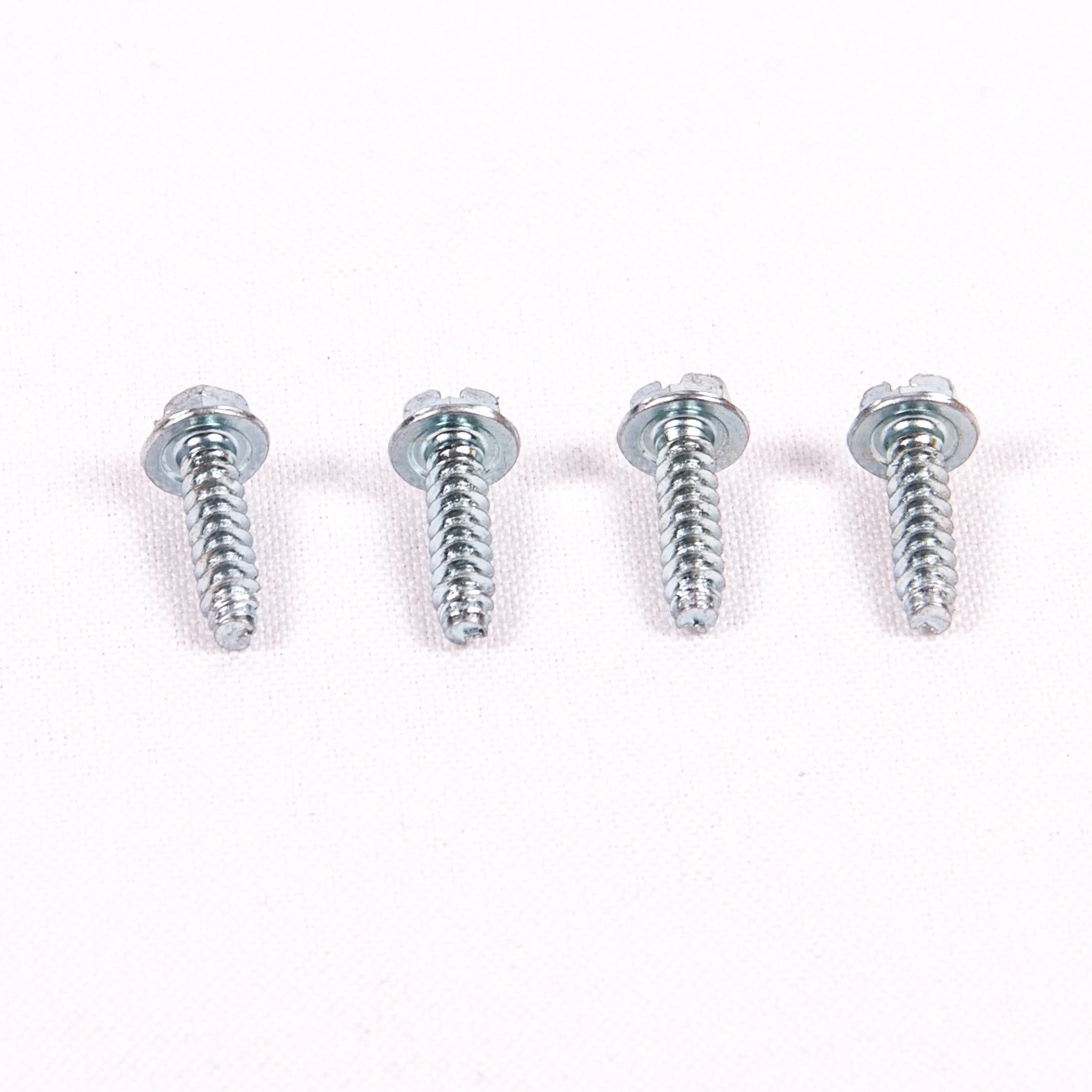 Screw-Set-for-Bottom-Plate.jpg
