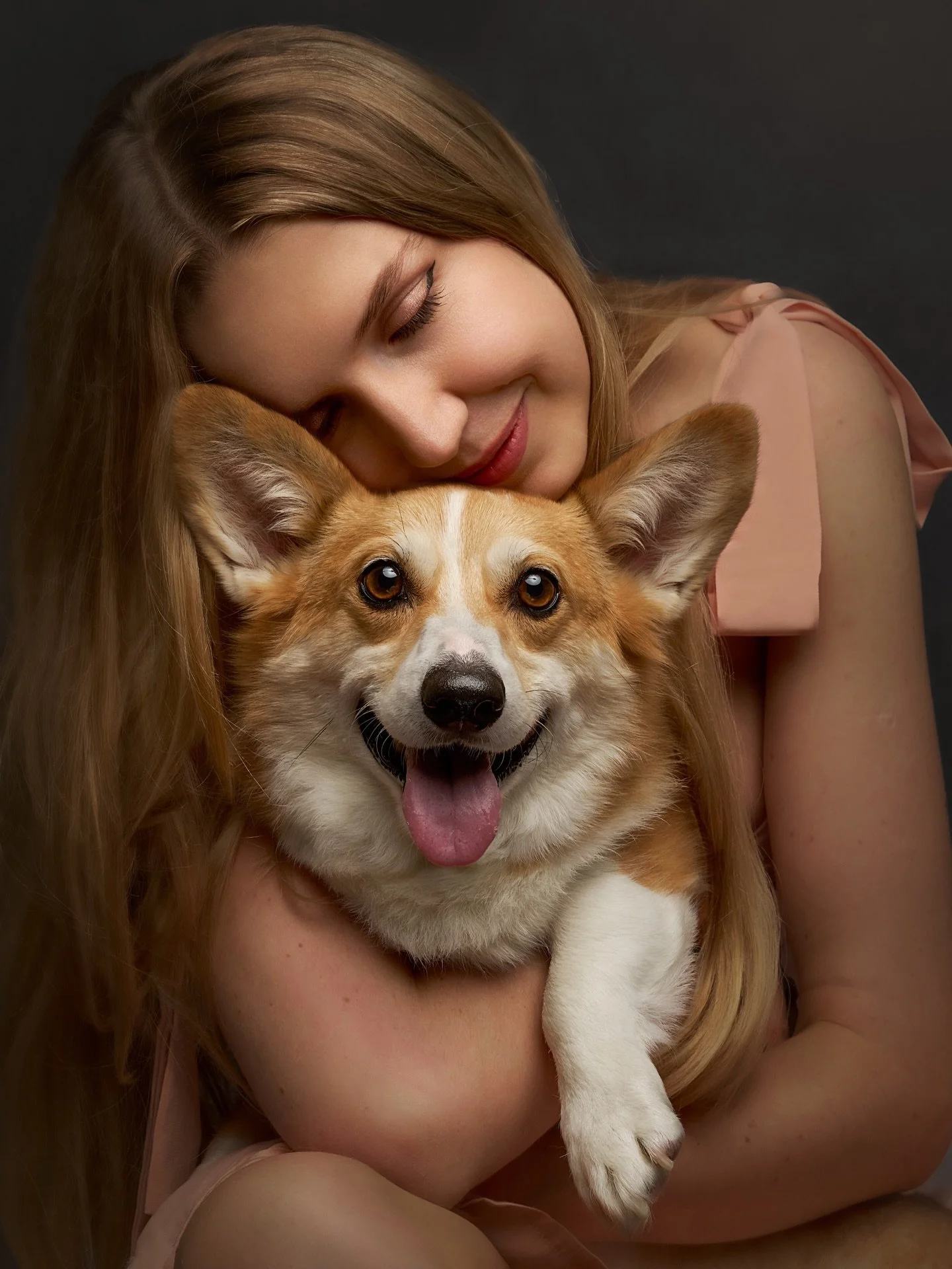 Before I even met Bruno, I already knew two things: he is deeply loved by his humans, and he is a miracle pup. π
When he faced a medical emergency, his vets told his family to come say goodbye. Instead, they stayed by his side, begging for more tim