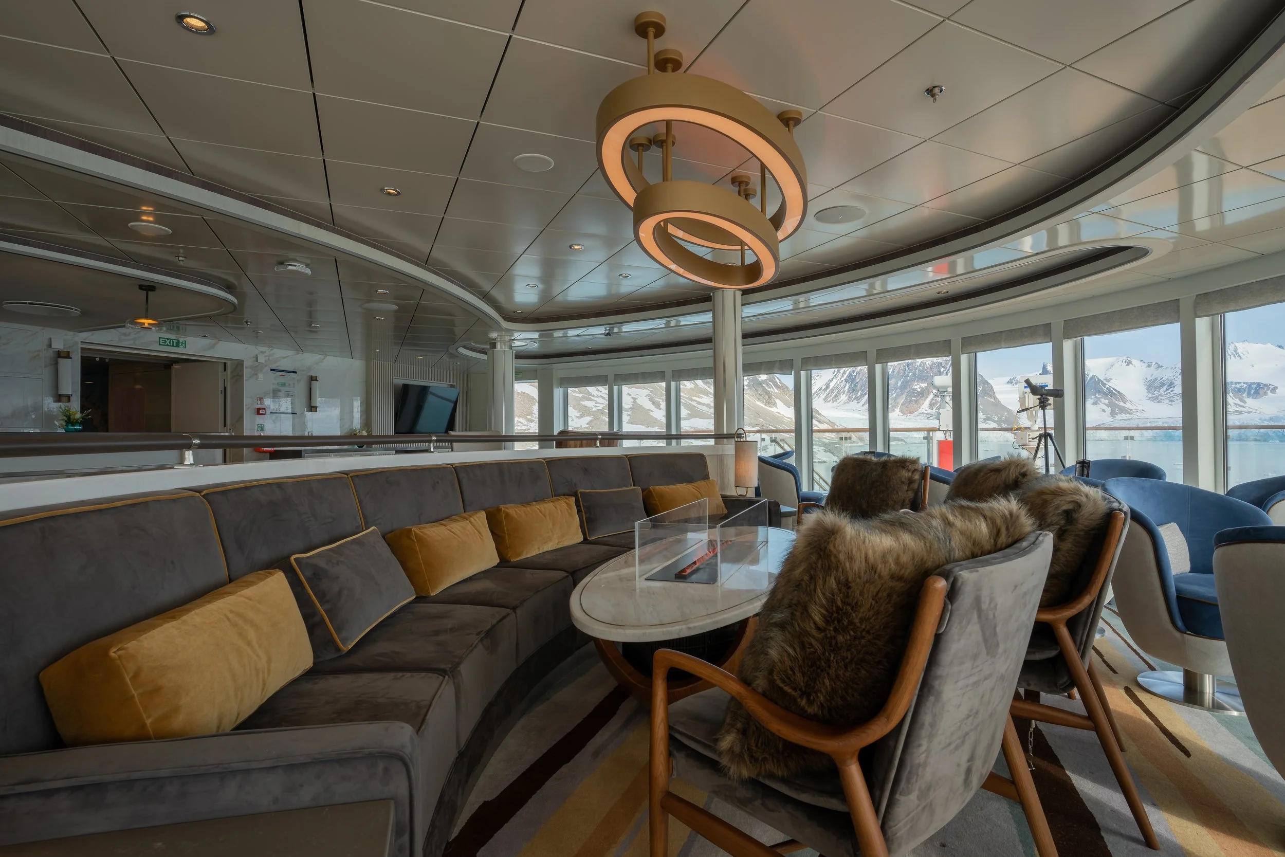 Observation Lounge 5.jpg