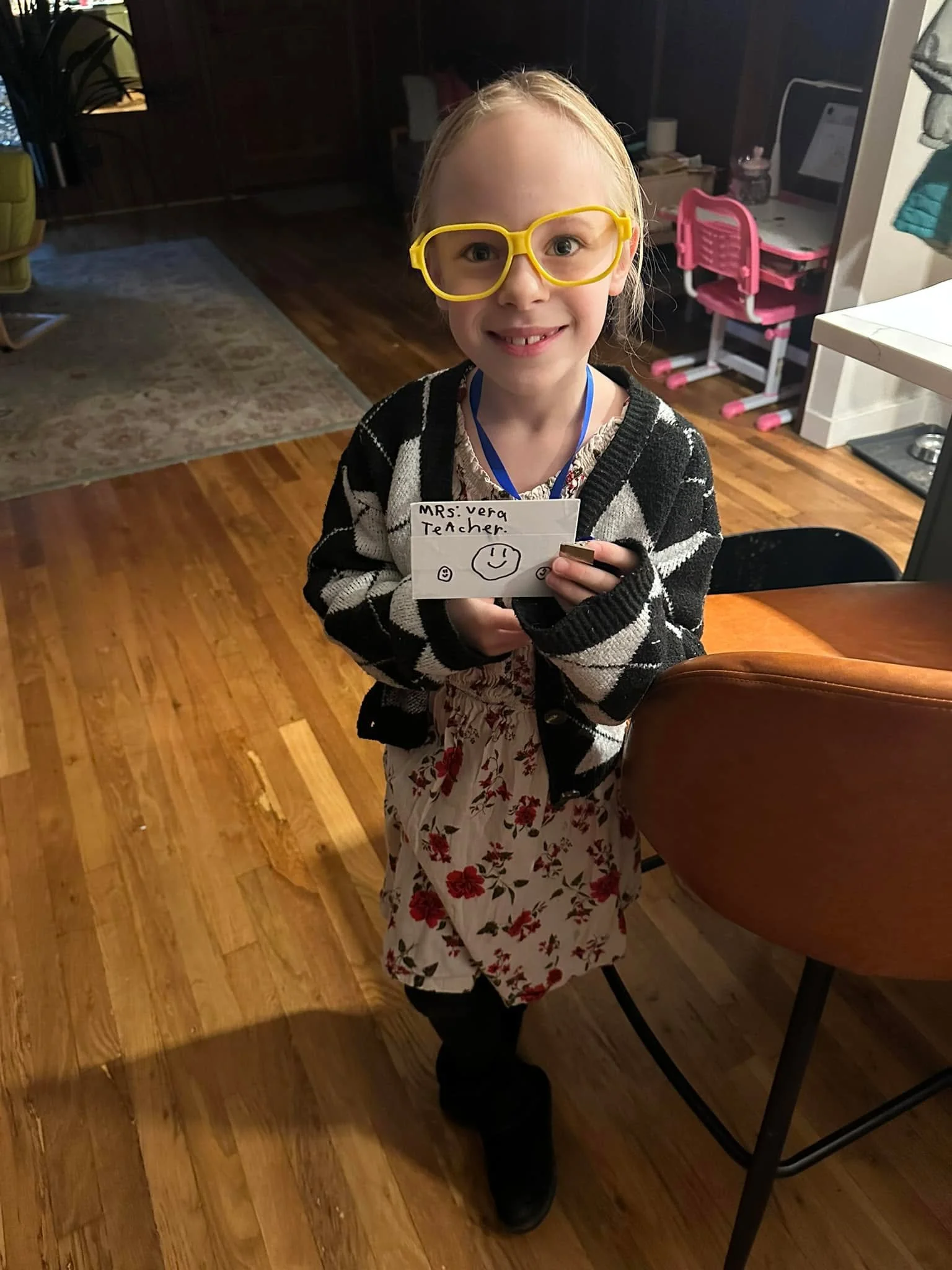 Spirit week: Teacher/student switch day! ✨💕👩&zwj;🏫