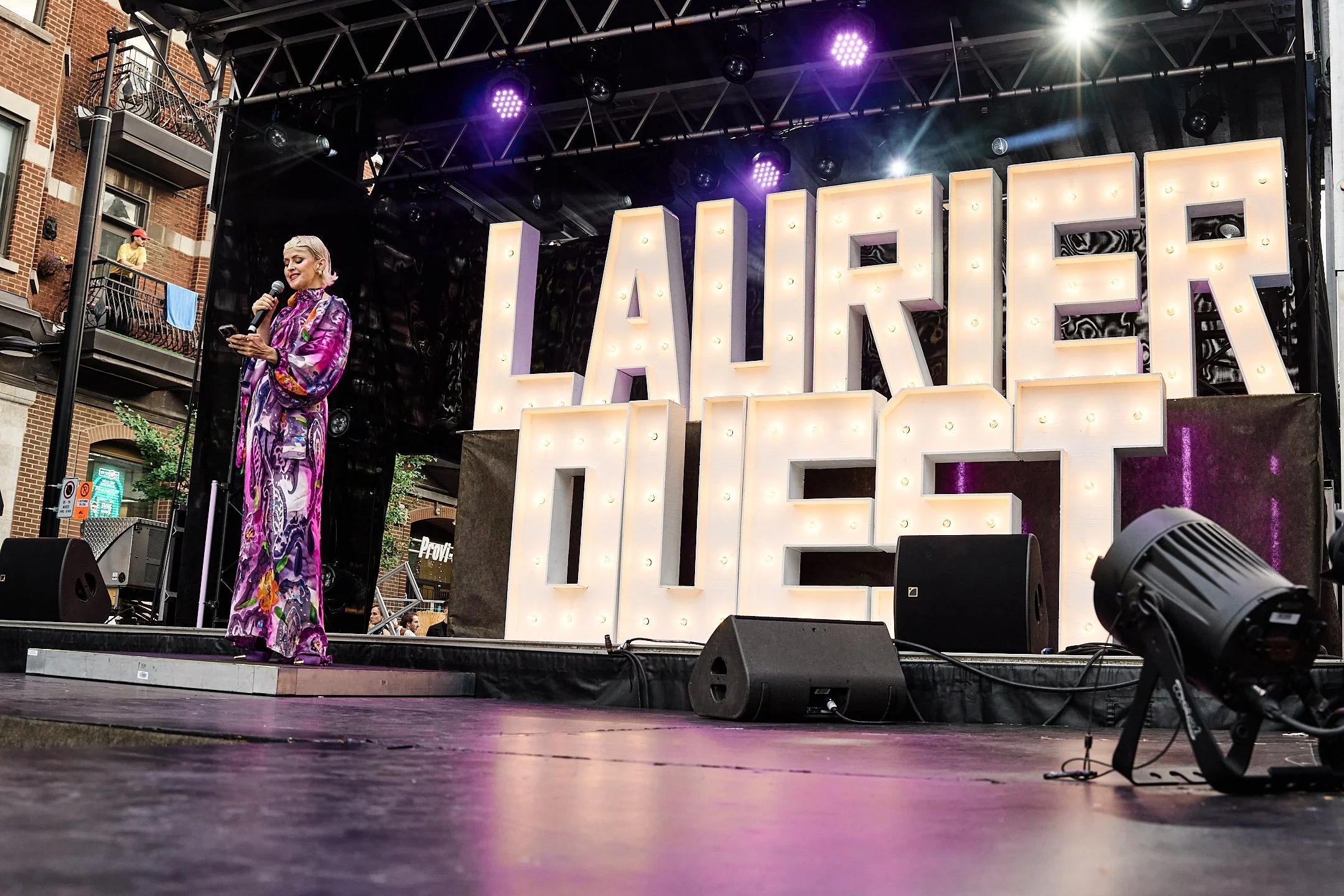 Défilé Laurier Ouest : un portrait vivant de la mode montréalaise au 150ᵉ d’Outremont