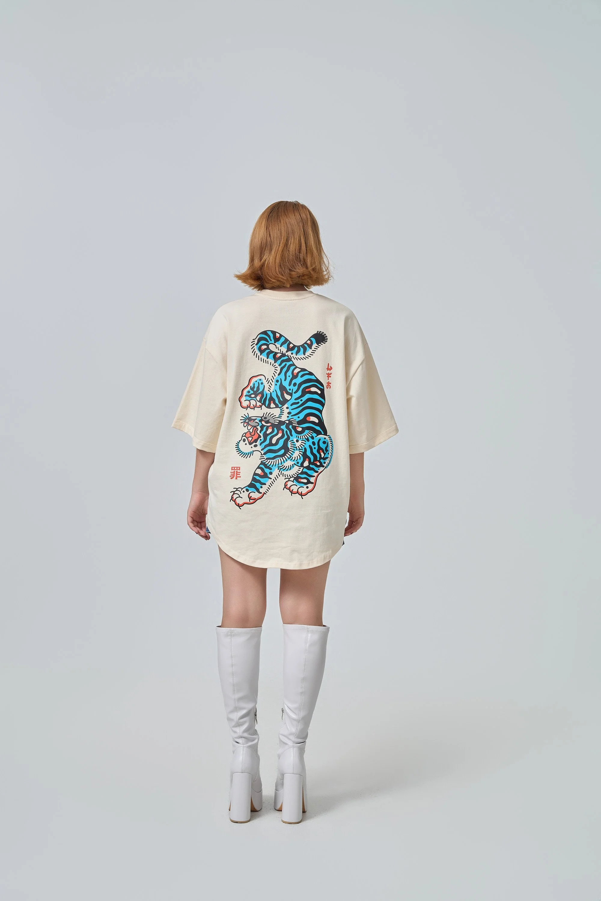 tsumi-tshirt-beige-back_fullbody_rosemary-gosselin-styling.jpg.jpg