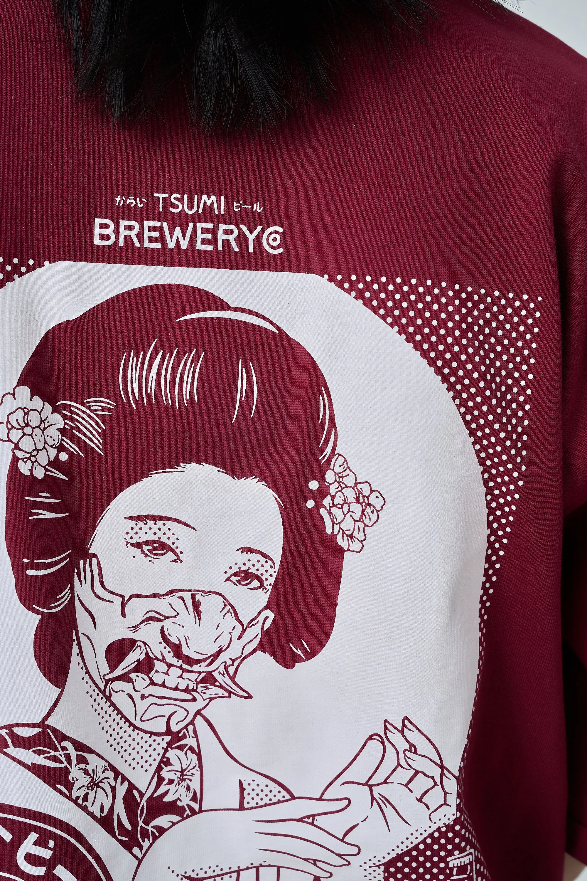 tsumi-tshirt-burgundy-back_closeup_rosemary-gosselin-styling.jpg.jpg