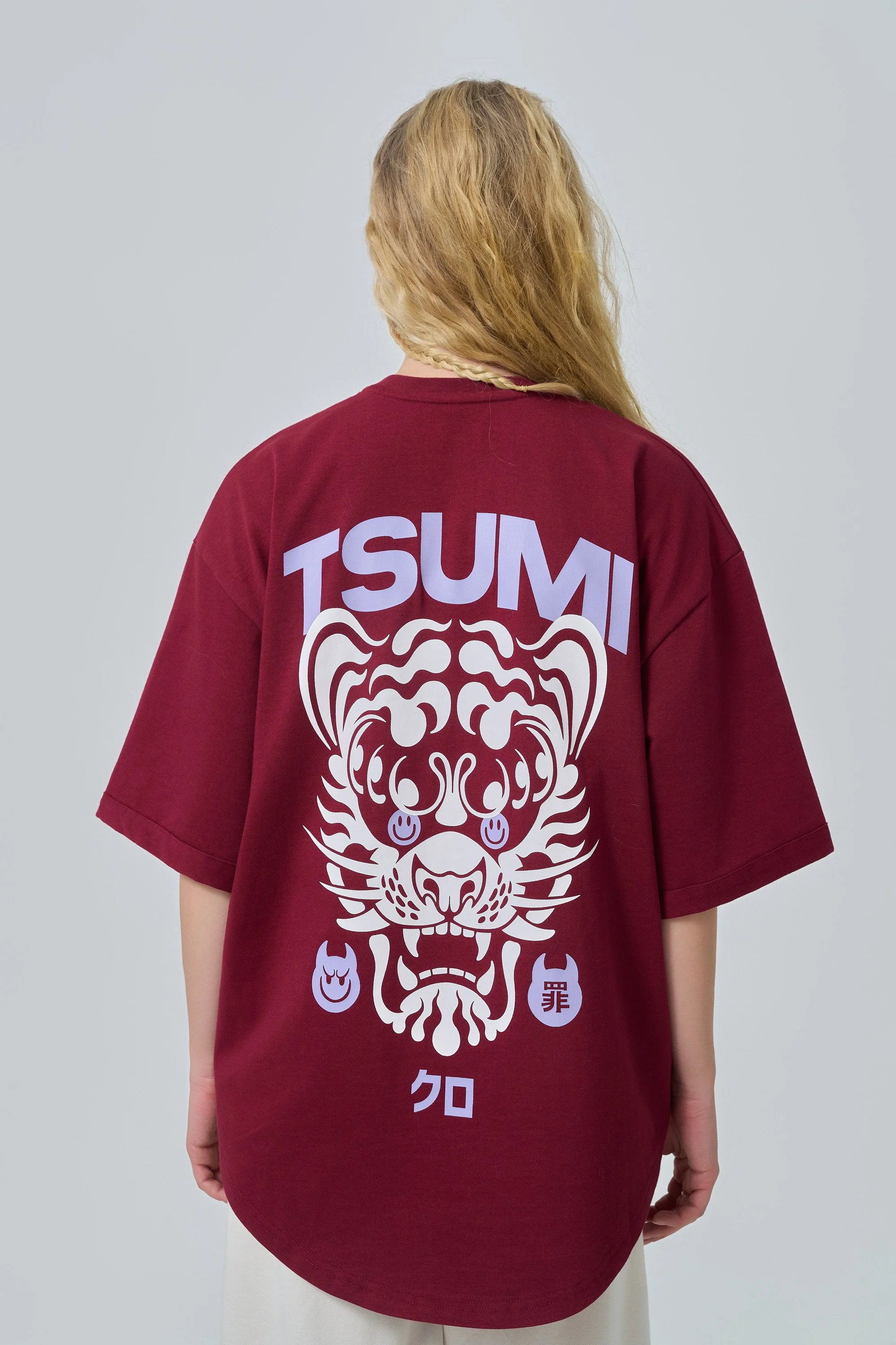 tsumi-tshirt-burgundy-back_graphic_rosemary-gosselin-styling.jpg.jpg