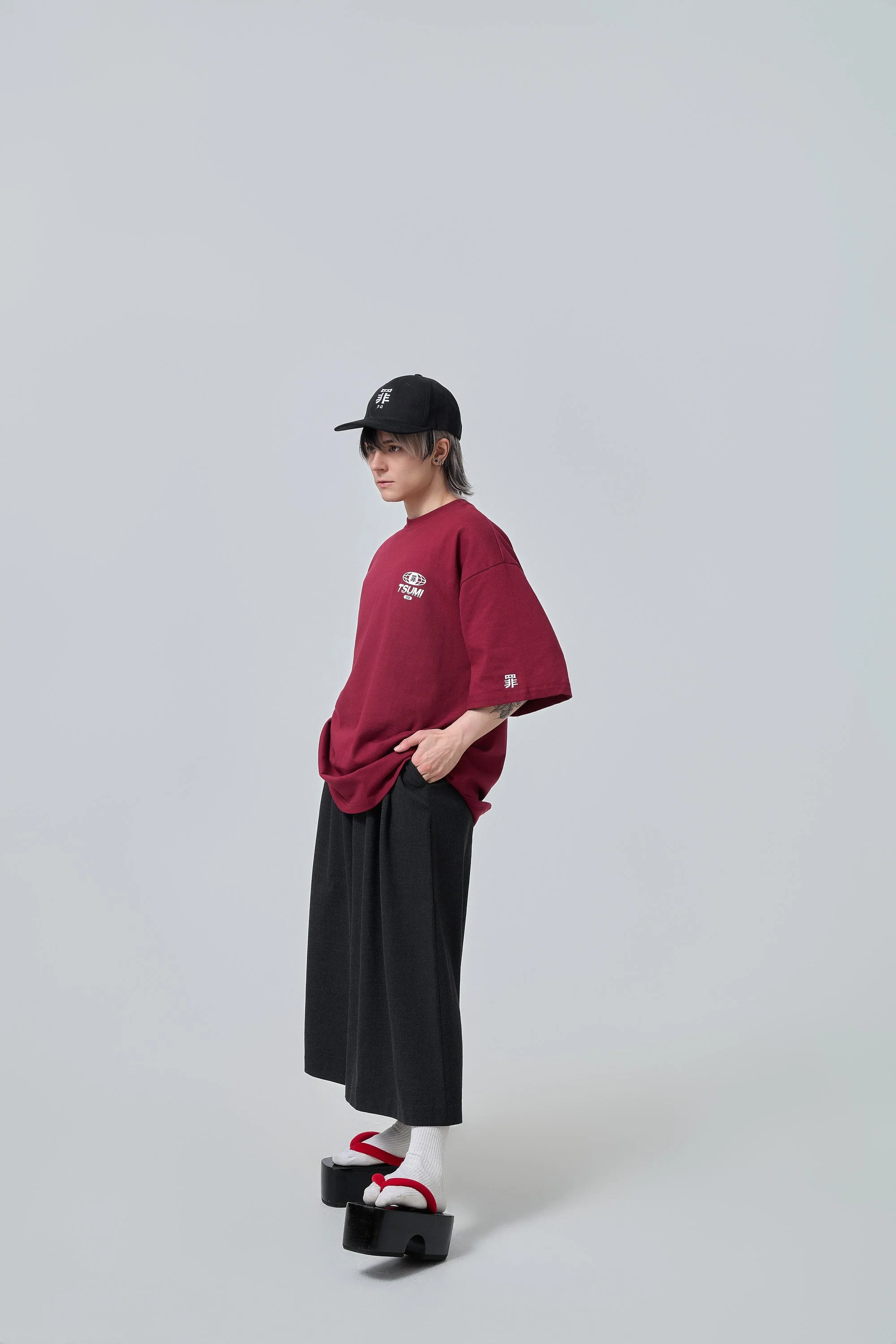 tsumi-tshirt-burgundy-34side_fullbody_styling-rosemary-gosselin.jpg.jpg