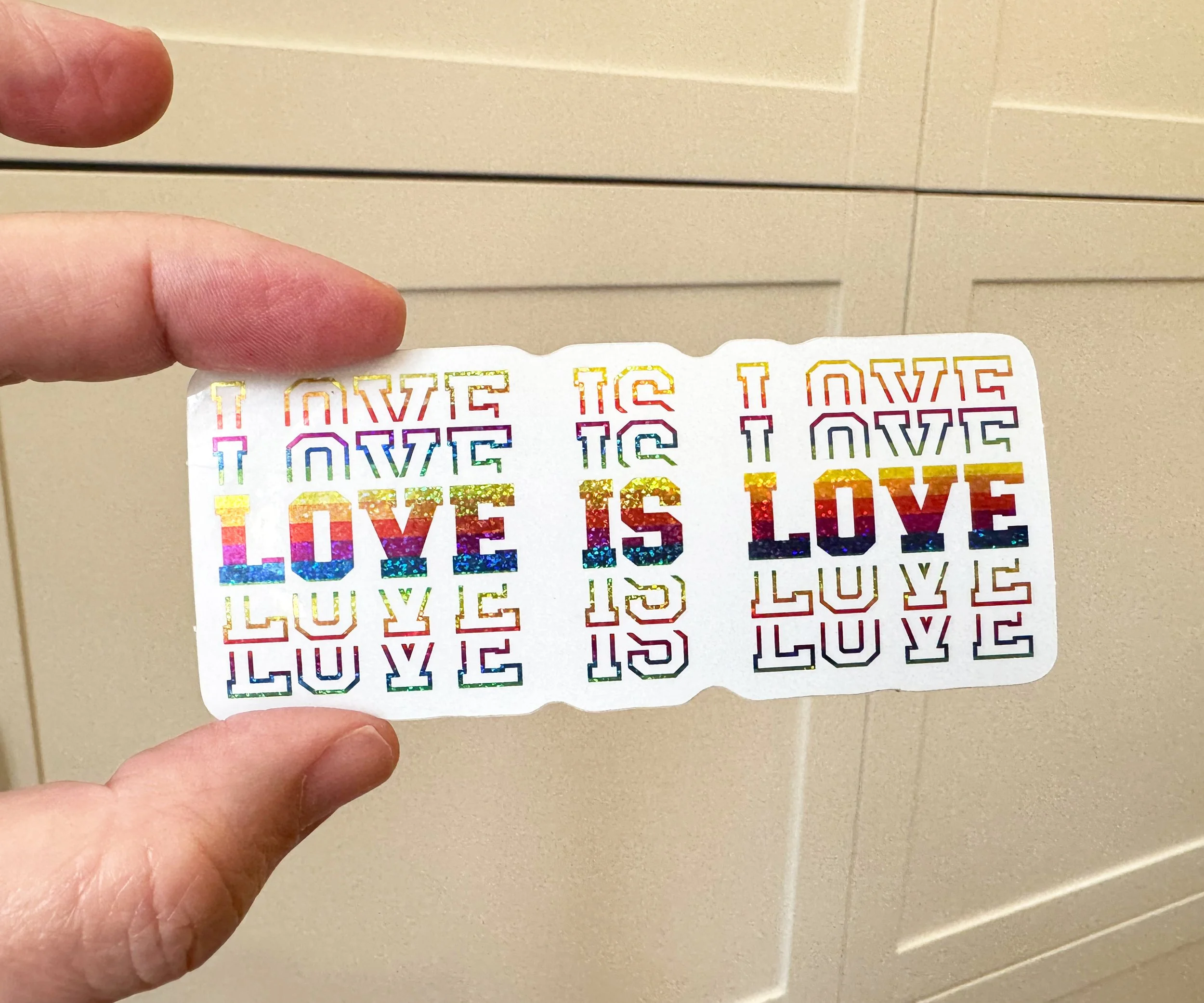 Love Is Love Glitter 01.jpg
