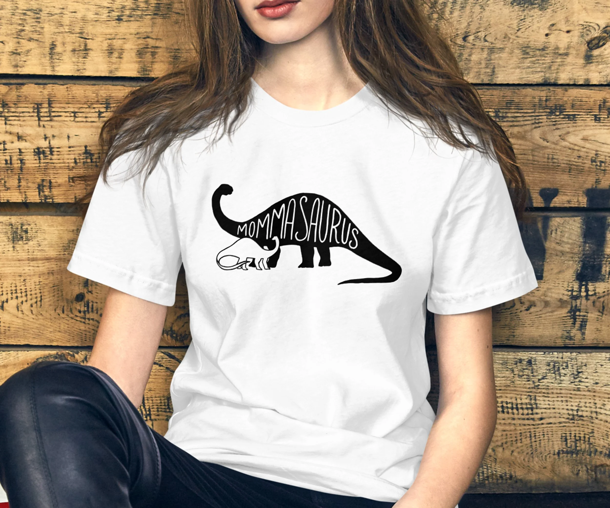 Mommasaurus Unisex T 01.jpg