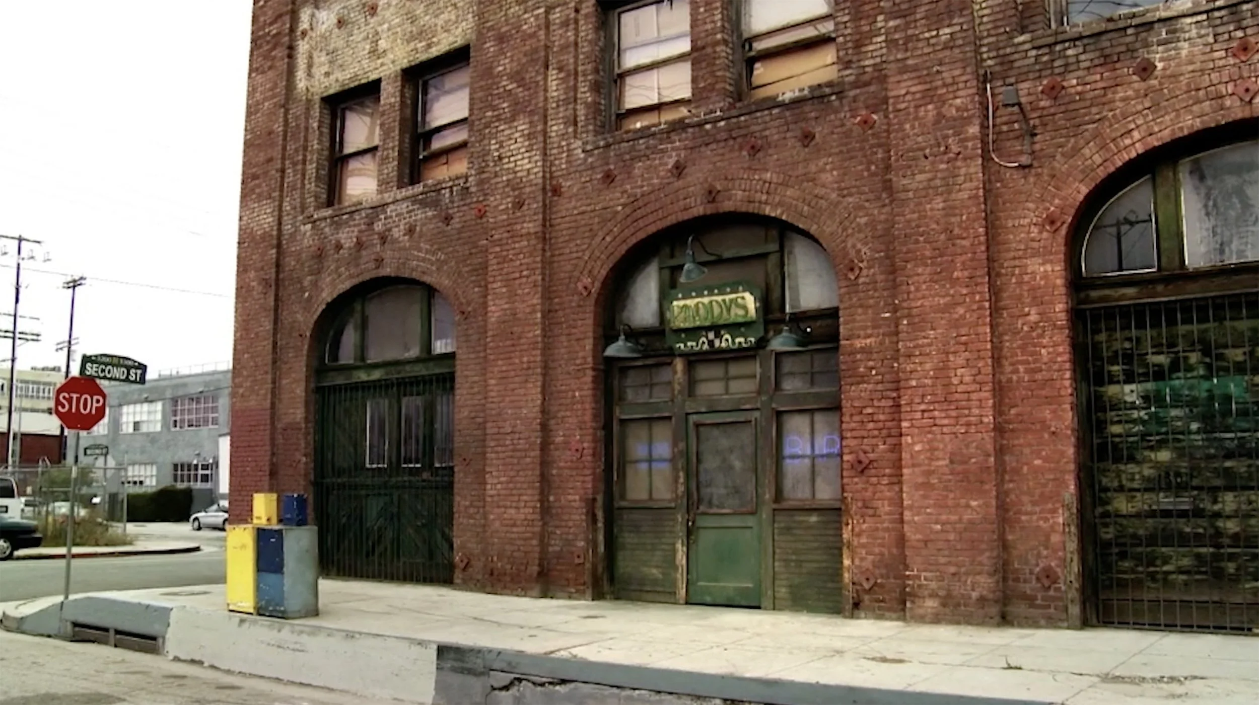 EXT_Paddy's_Pub-1.jpg