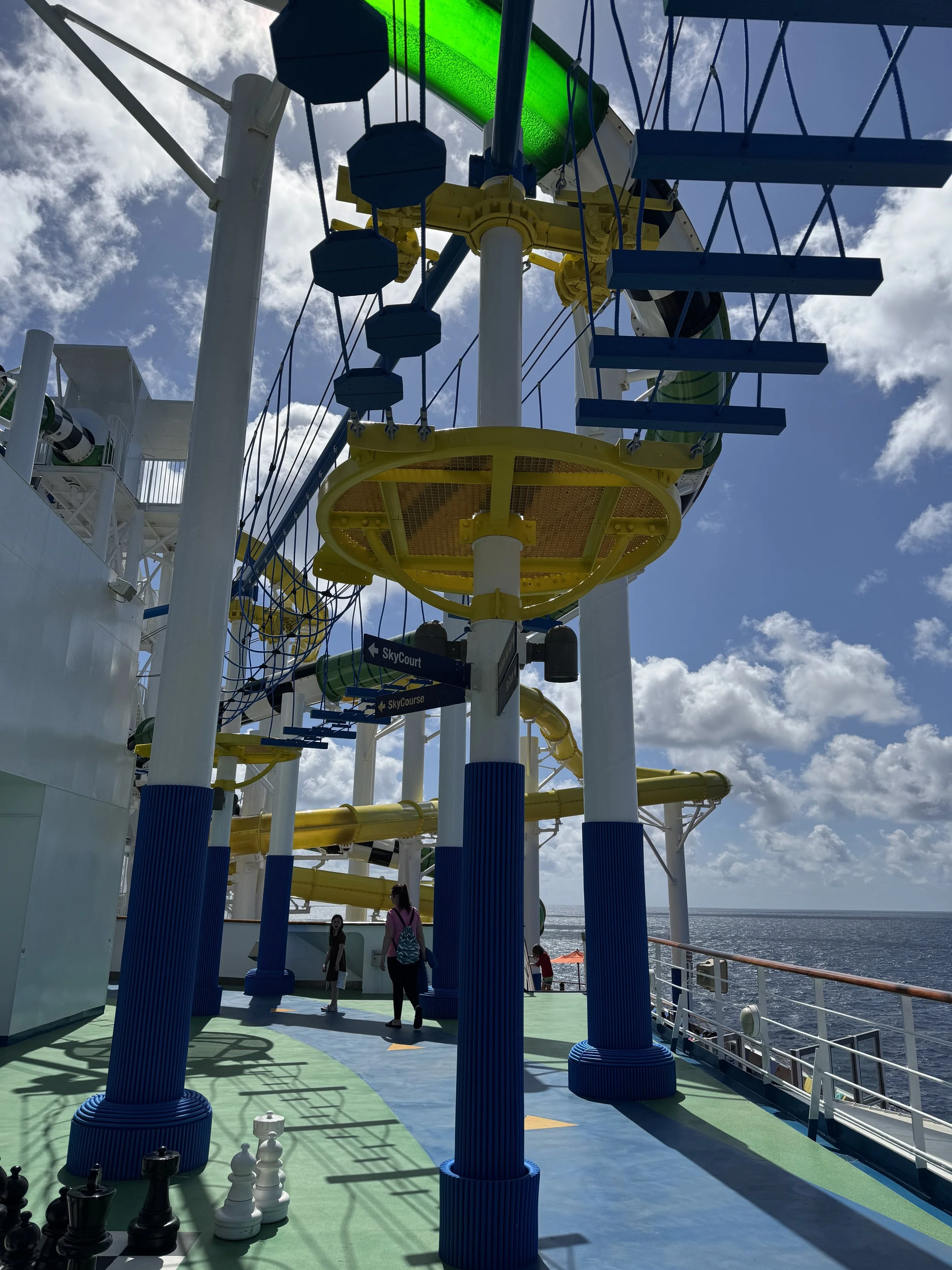 Sportssquare and upper deck on carnival sunshine with skycourse ropes