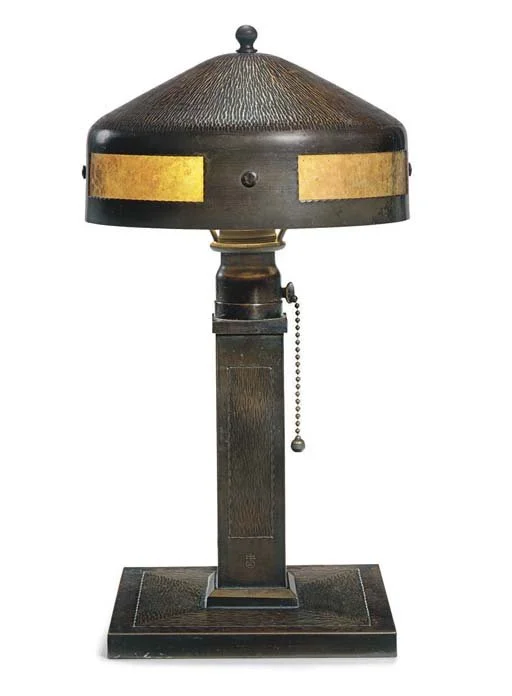 Roycroft: A Copper and mica table lamp, circa 1920