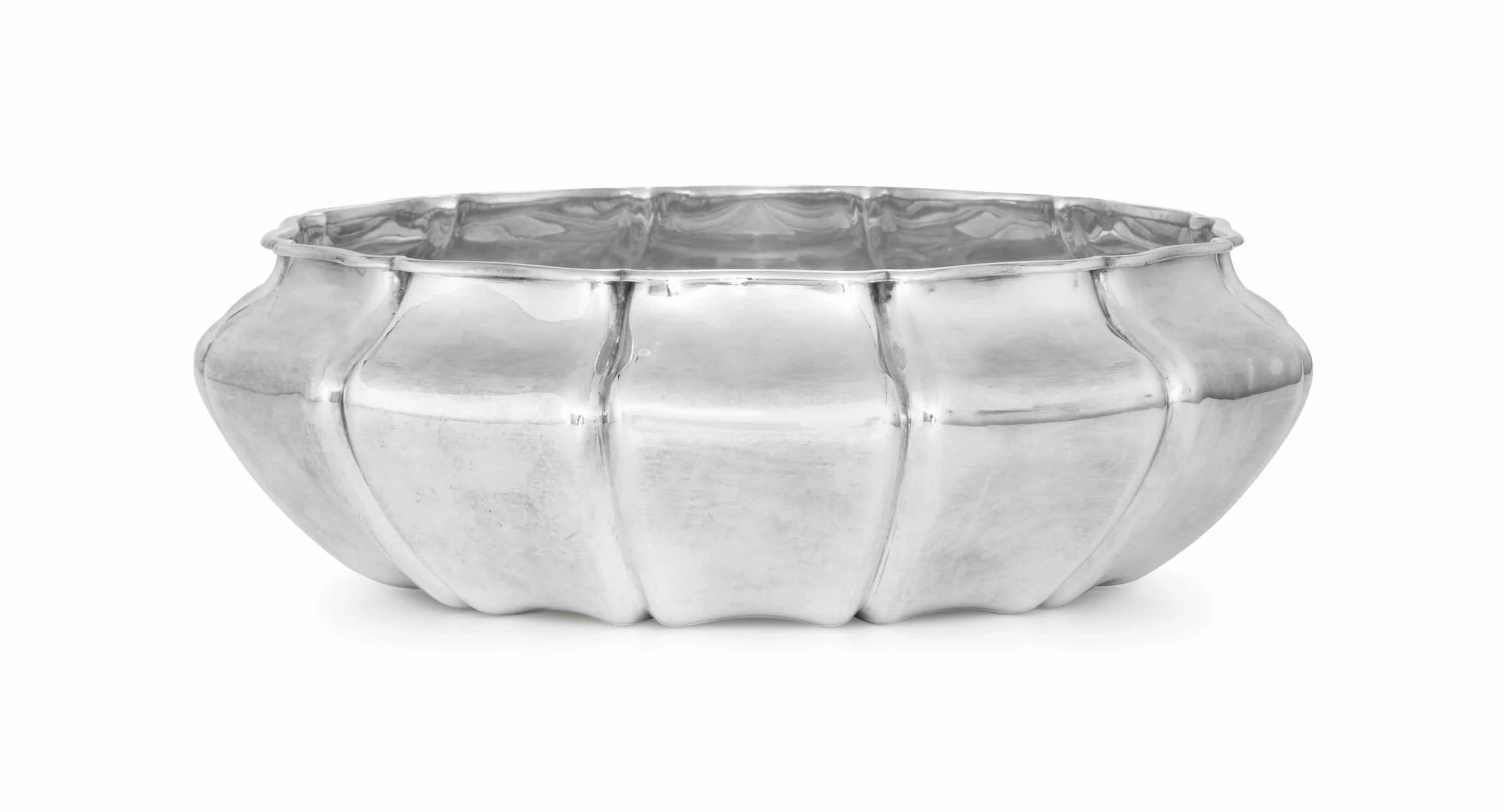 Shreve &amp; Co.: Silver centerpiece bowl, circa 1920