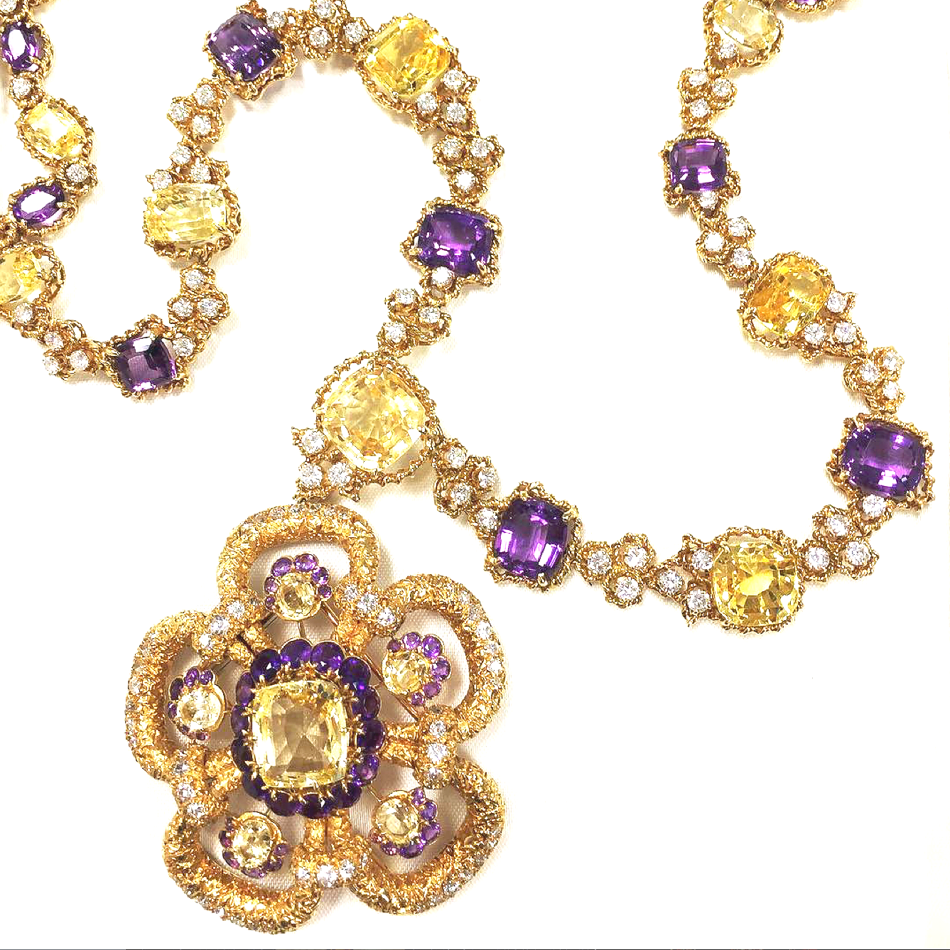 A Van Cleef & Arpels necklace
