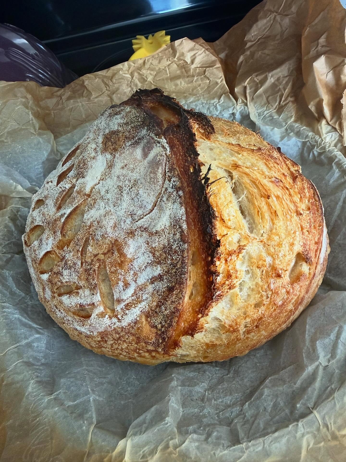 A few of my favorite bites from my trip out west last week:

1. Freshly baked loaf of sourdough from my talented bestie @candicemariejordan 🥖

2. Alpine-inspired cheese &amp; charcuterie board for a private supper club featuring provisions from @cap