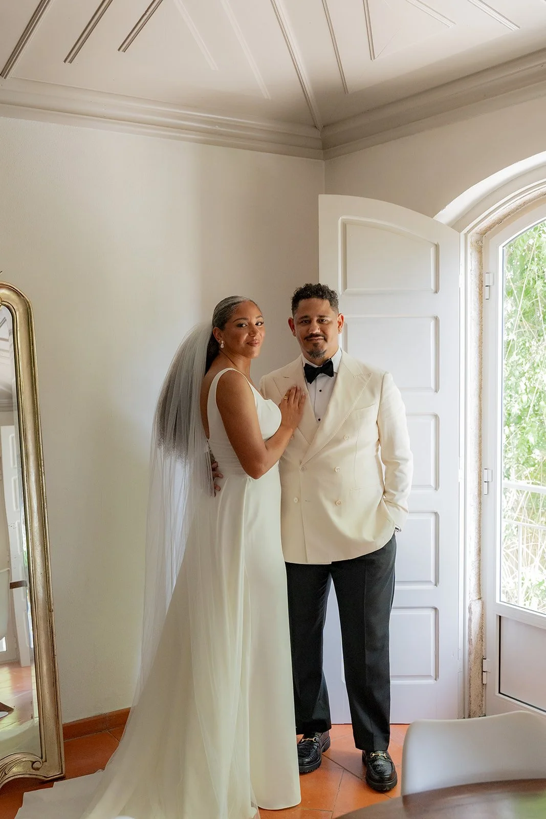 Editorial couple portrait at Casa Sacoto