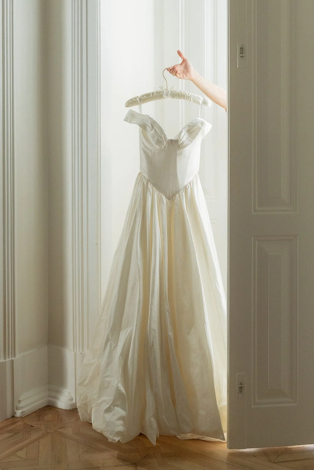 Vintage wedding dress inspiration 