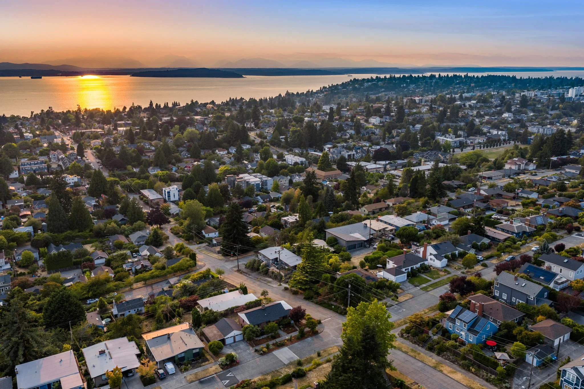 44-web-or-mls-5903-36th-ave-sw.jpg