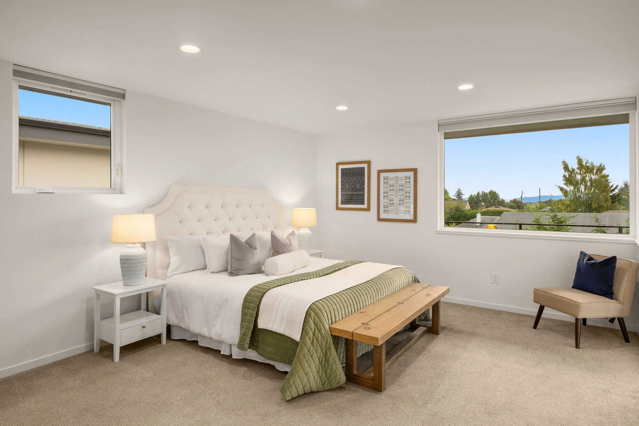 24-web-or-mls-2131-48th-ave-sw.jpg