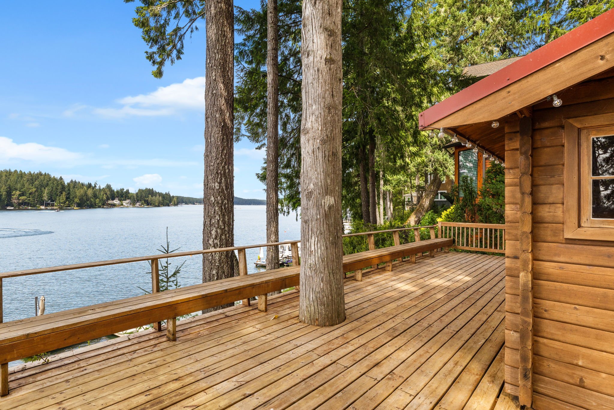 33-web-or-mls-1062-e-mason-lake-dr-s.jpg