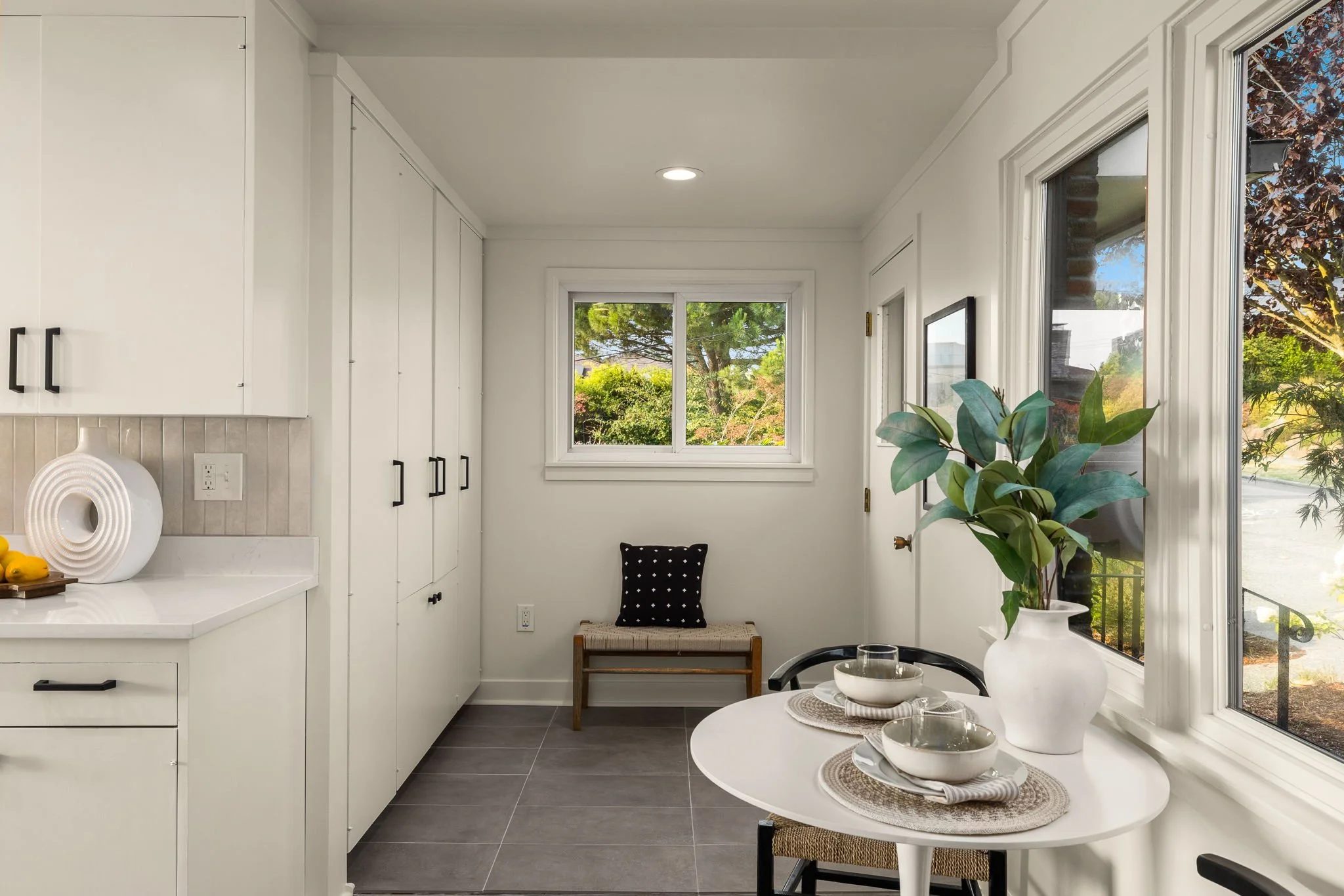 13-web-or-mls-5903-36th-ave-sw.jpg