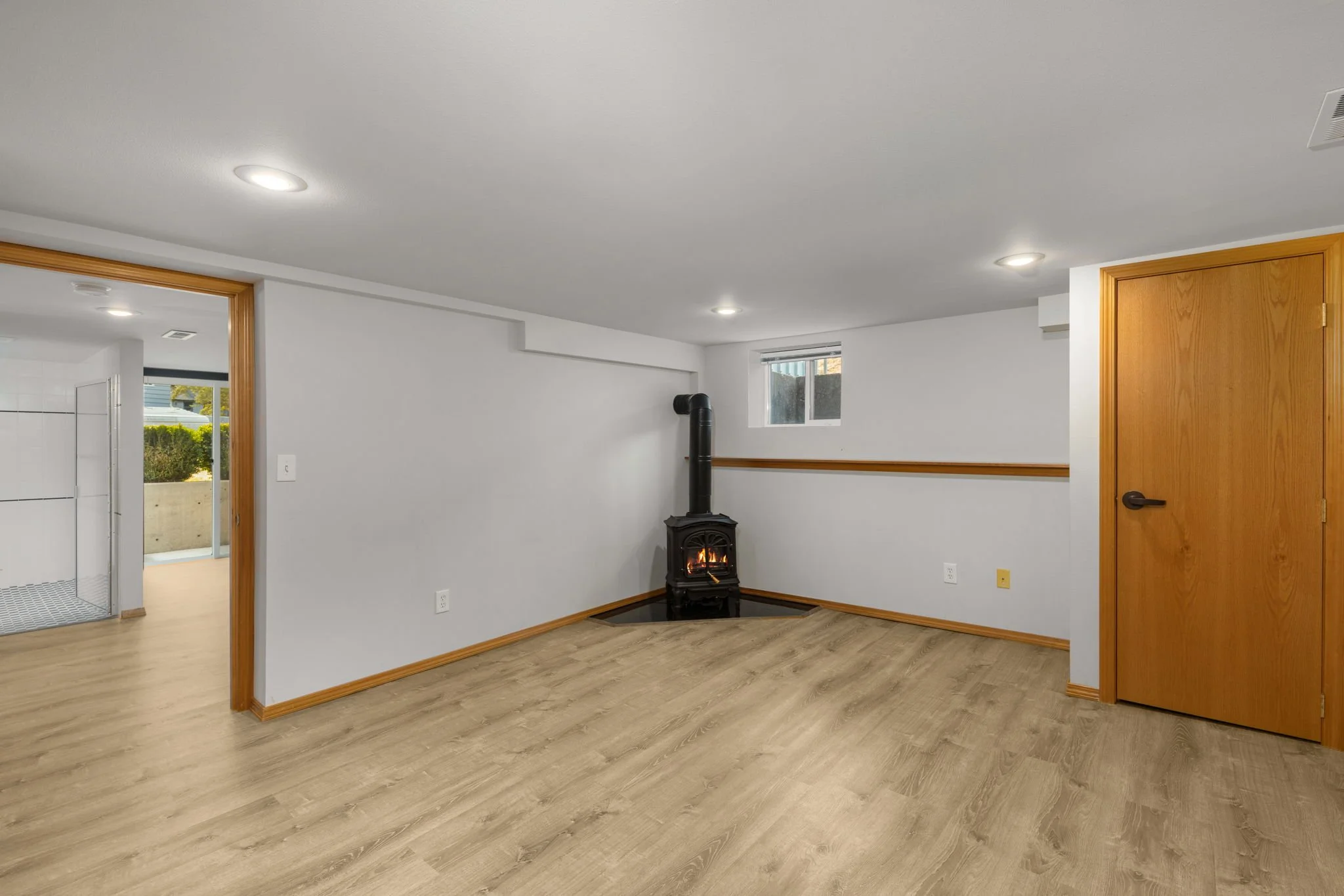 8-web-or-mls-2501-sw-112th-st.jpg