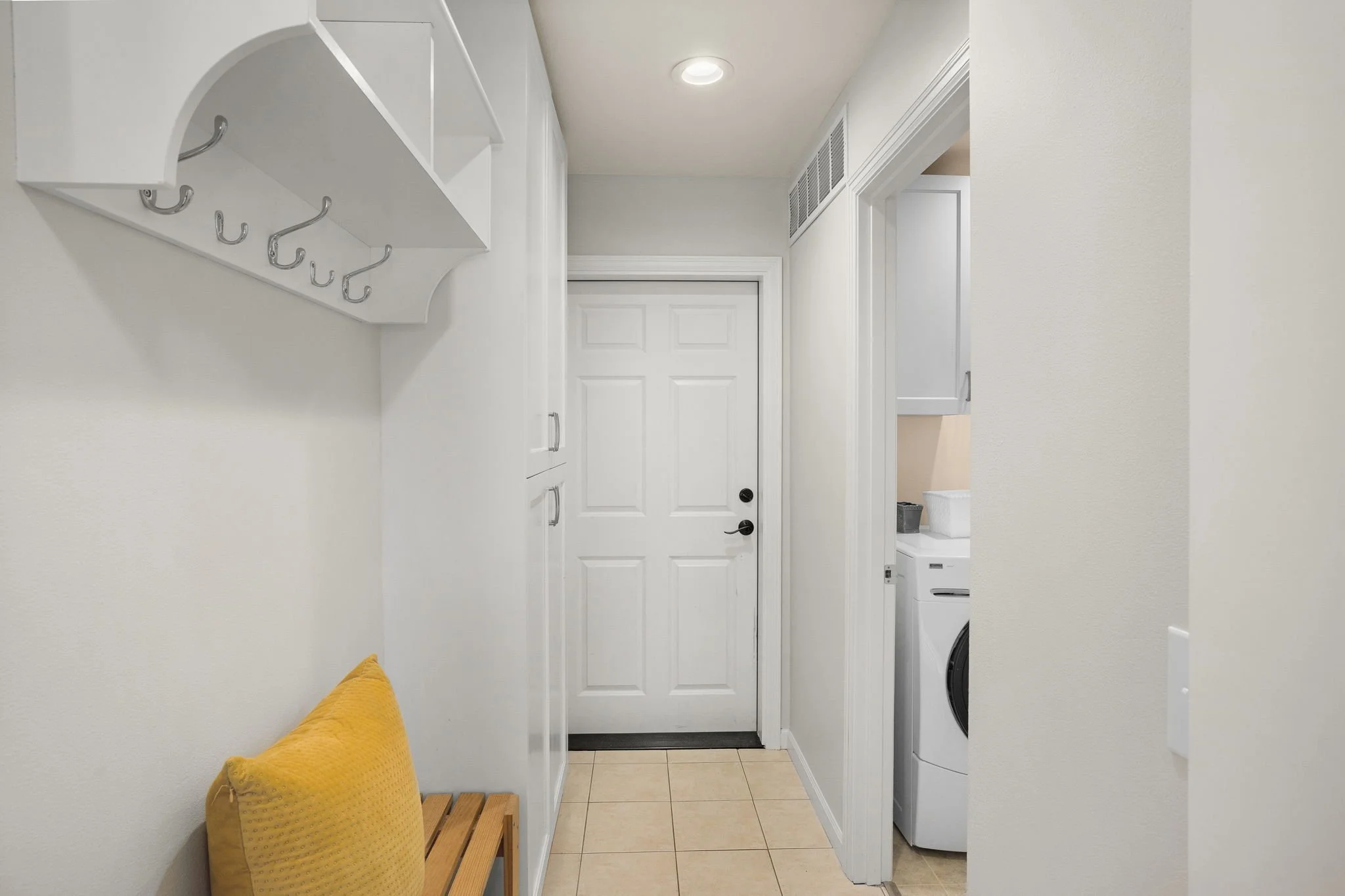 31-web-or-mls-3222-39th-ave-sw.jpg
